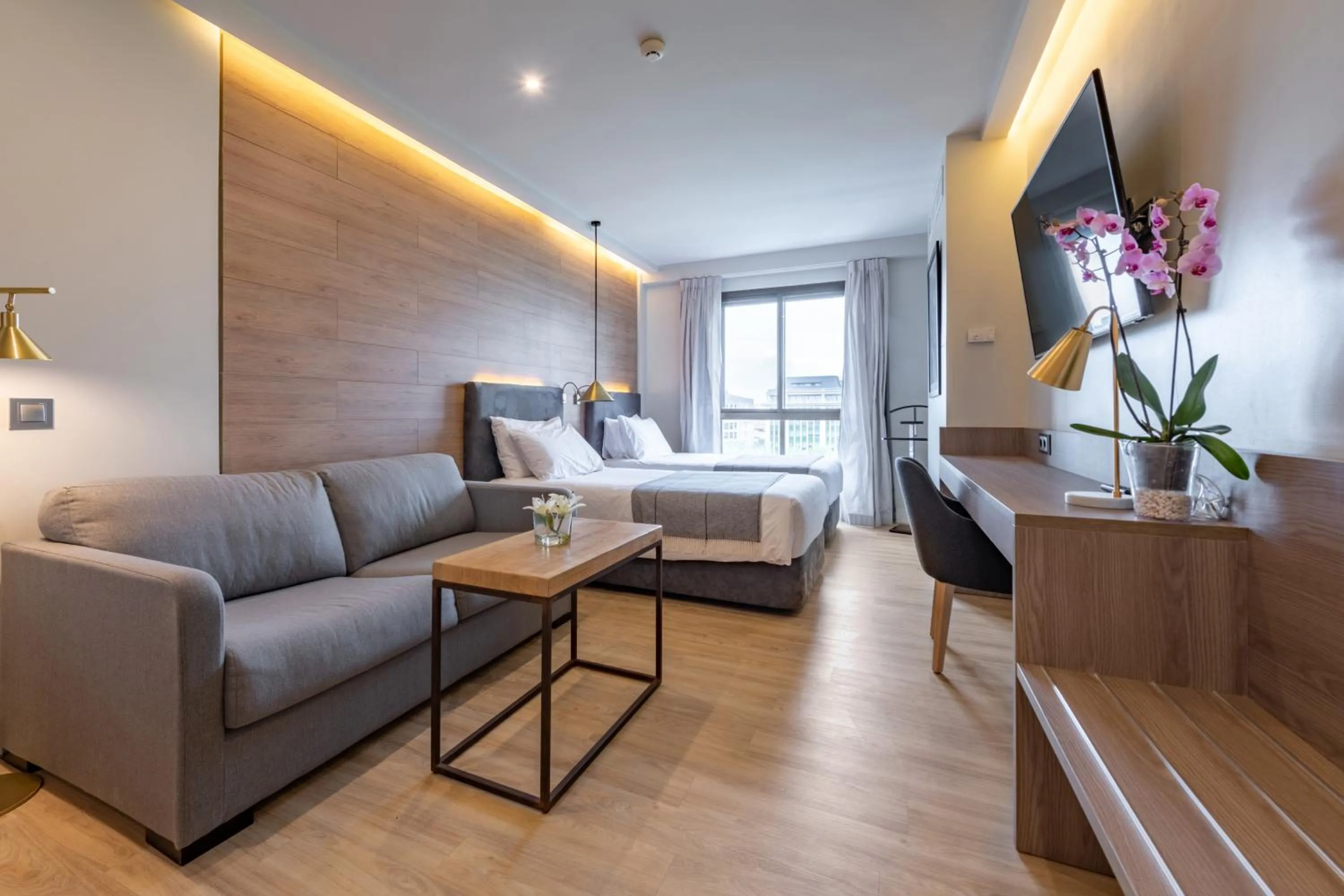 Photo of the whole room in Espahotel Plaza de España