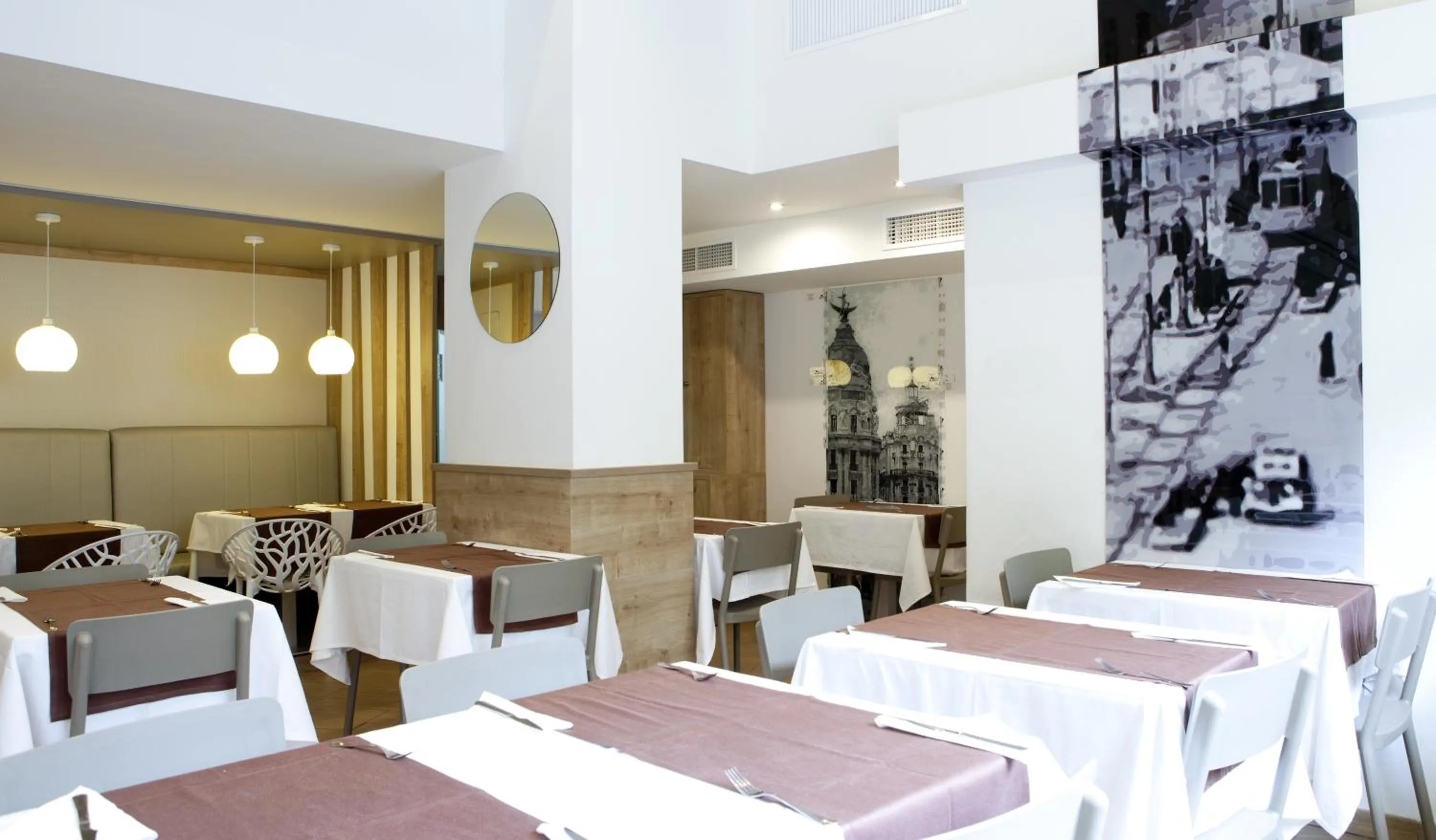 Restaurant/places to eat in Espahotel Plaza de España