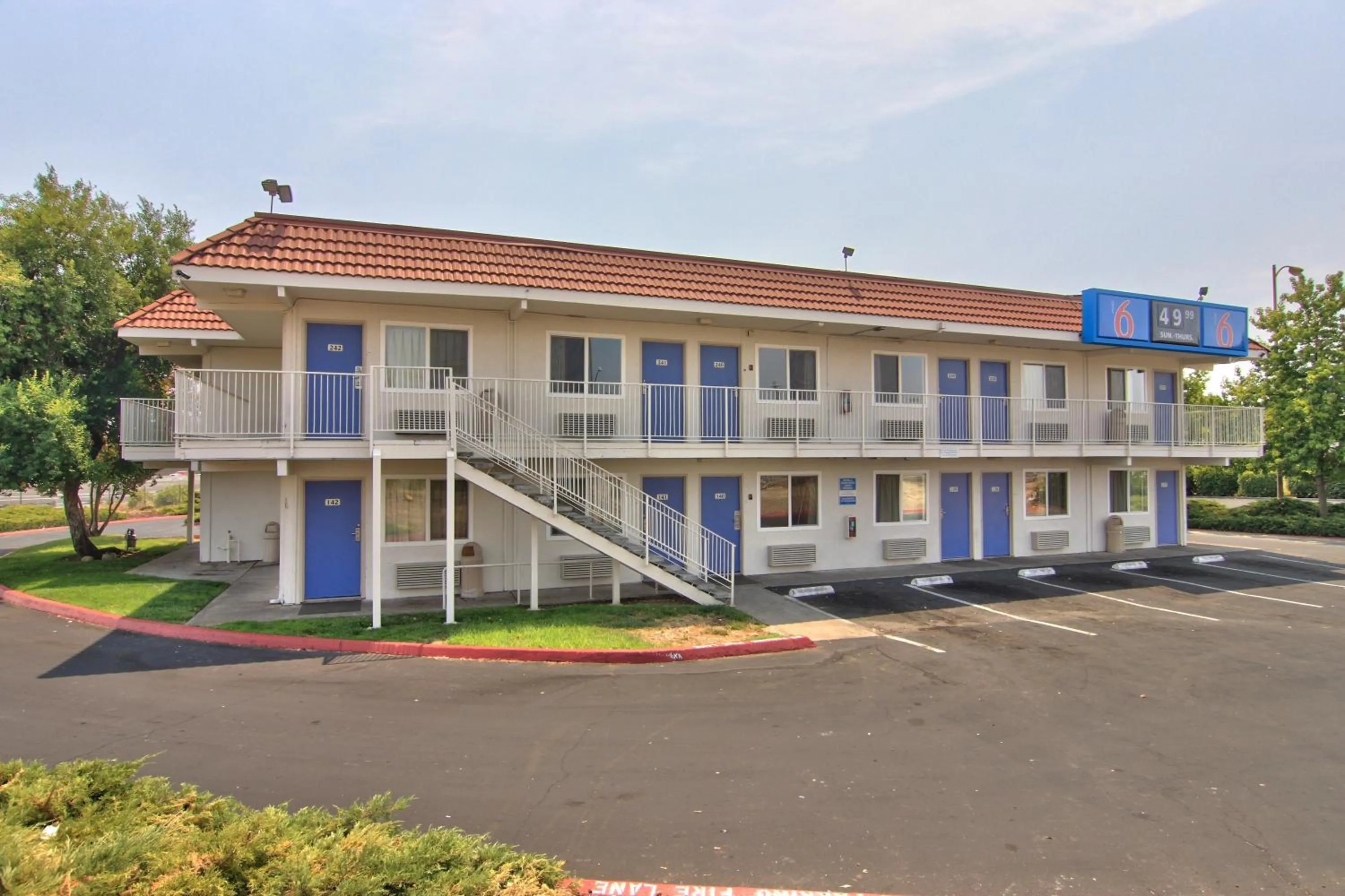Property building in Motel 6-Sacramento, CA - North