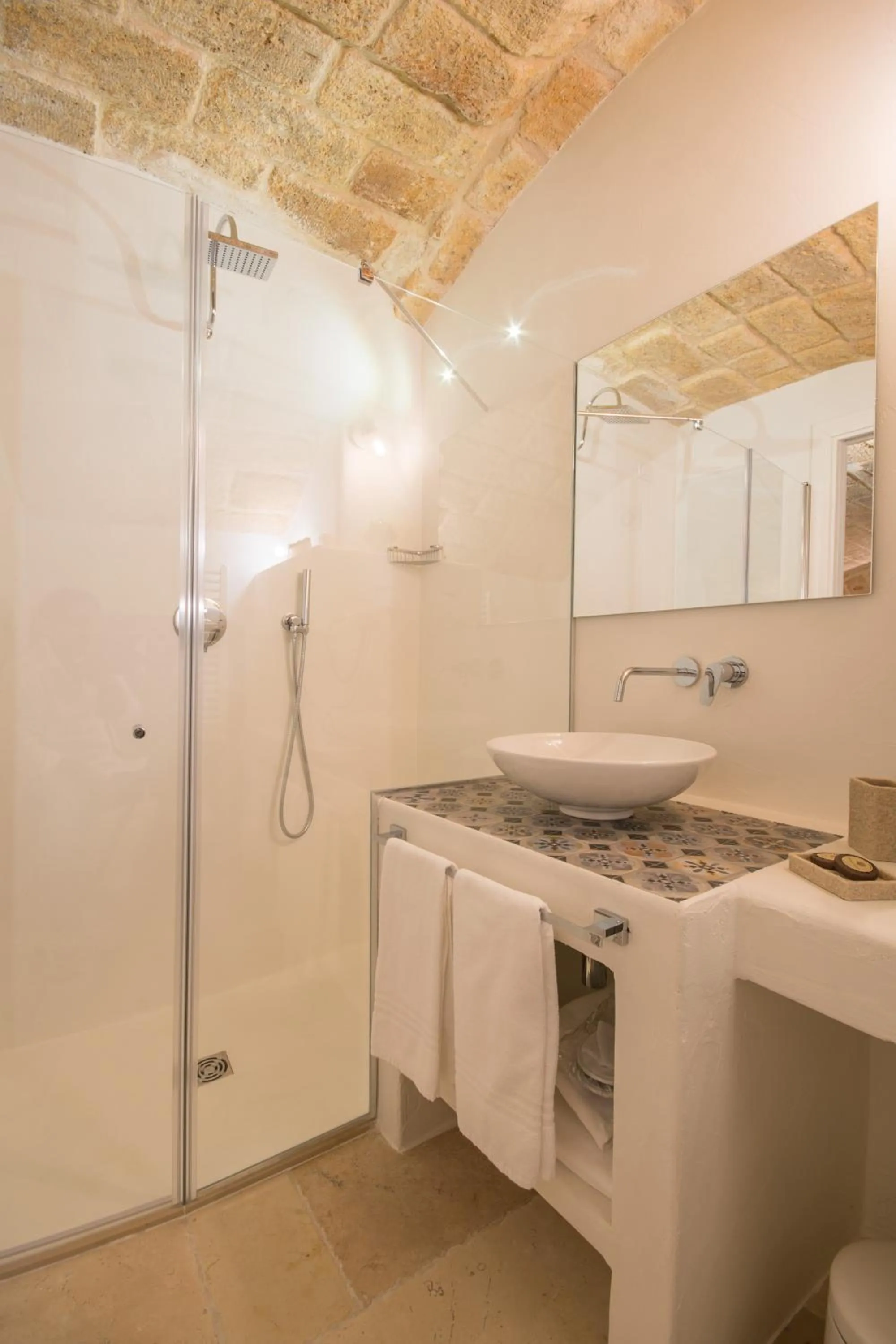 Bathroom in Palazzo Maringelli