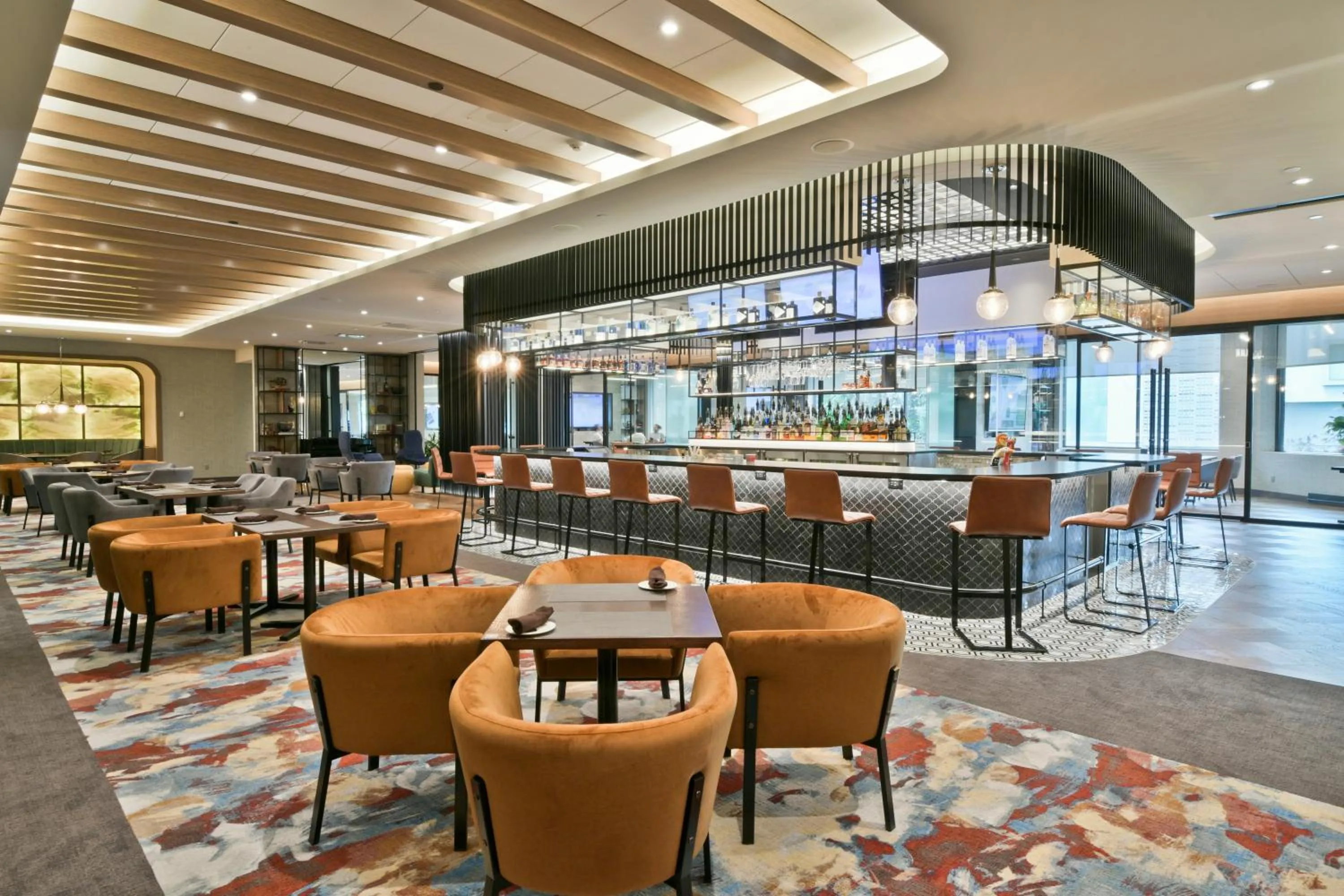 Restaurant/places to eat in Sheraton Laval Hotel