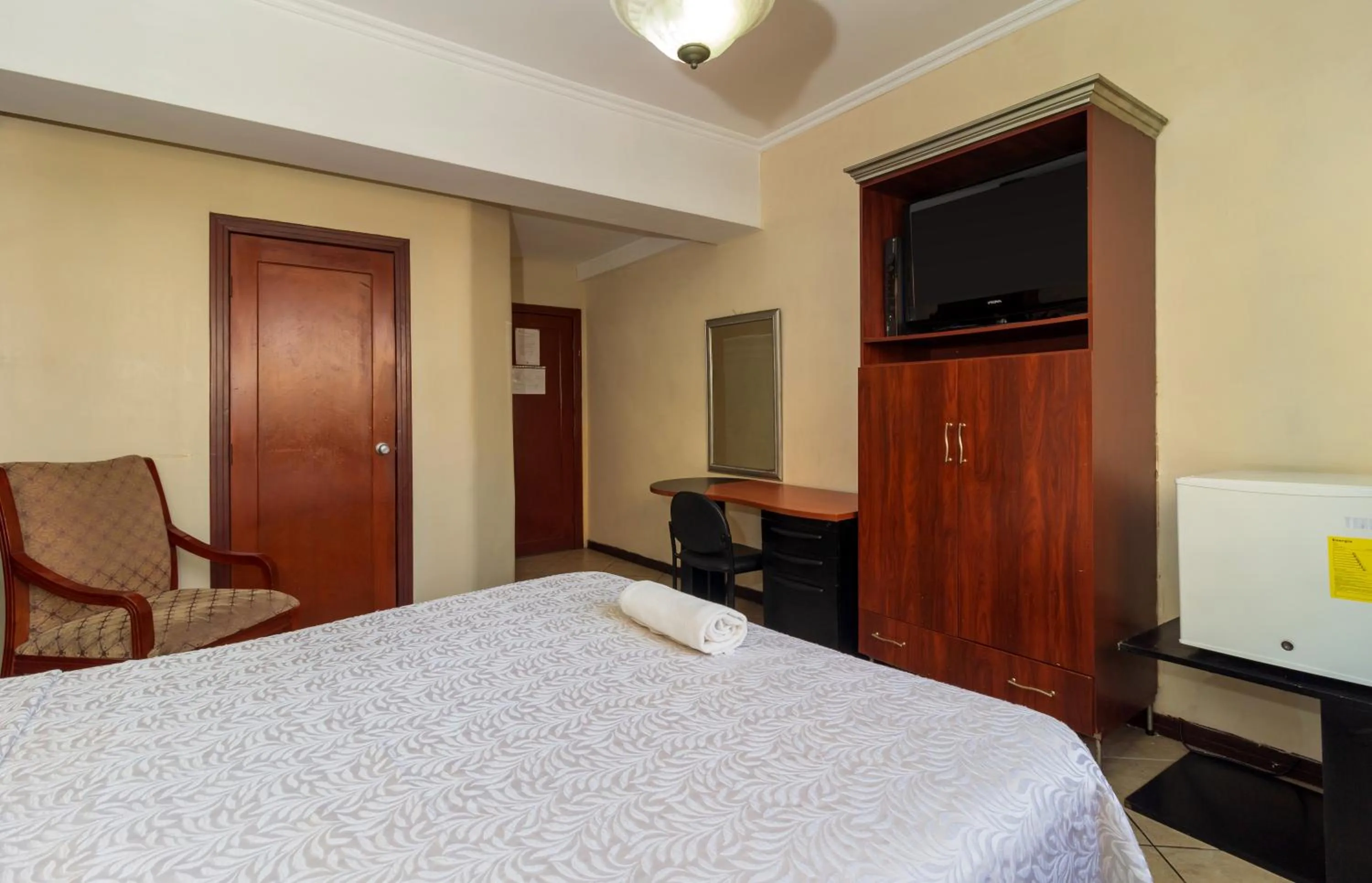 Bedroom, Bed in Hotel Malecon Inn