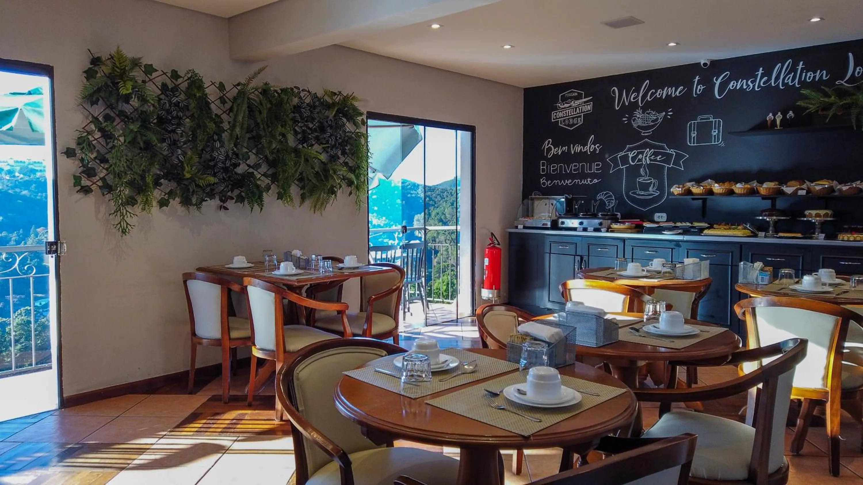 Breakfast in Pousada Constellation Lodge