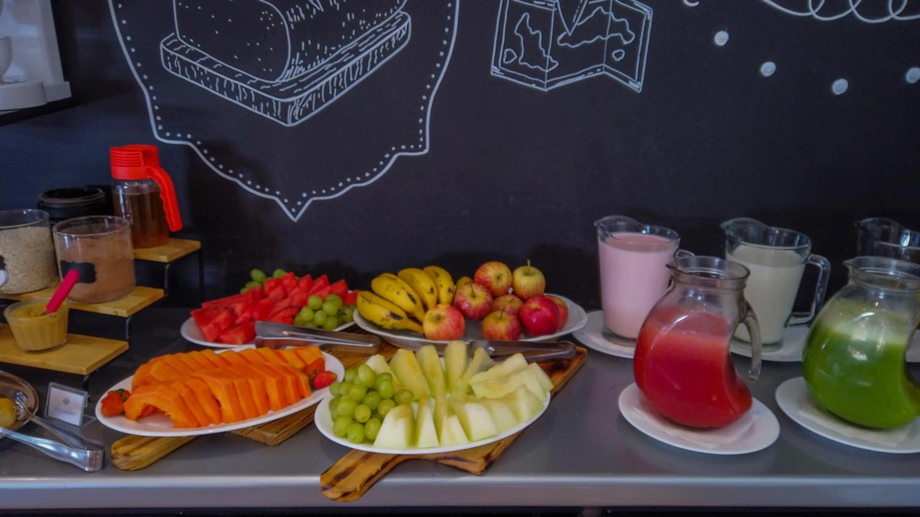 Food and drinks in Pousada Constellation Lodge