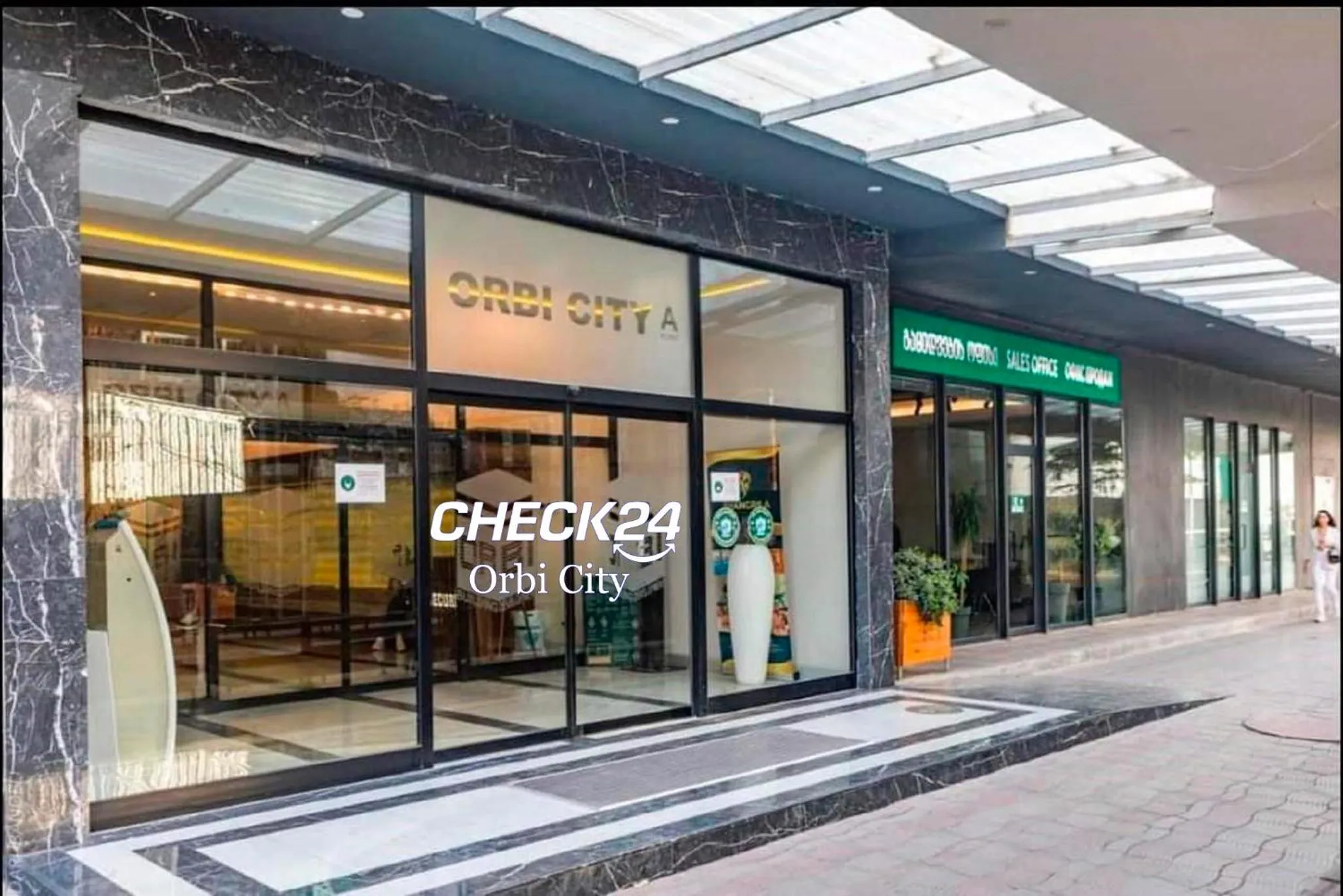 Facade/entrance in CHECK 24 orbi city