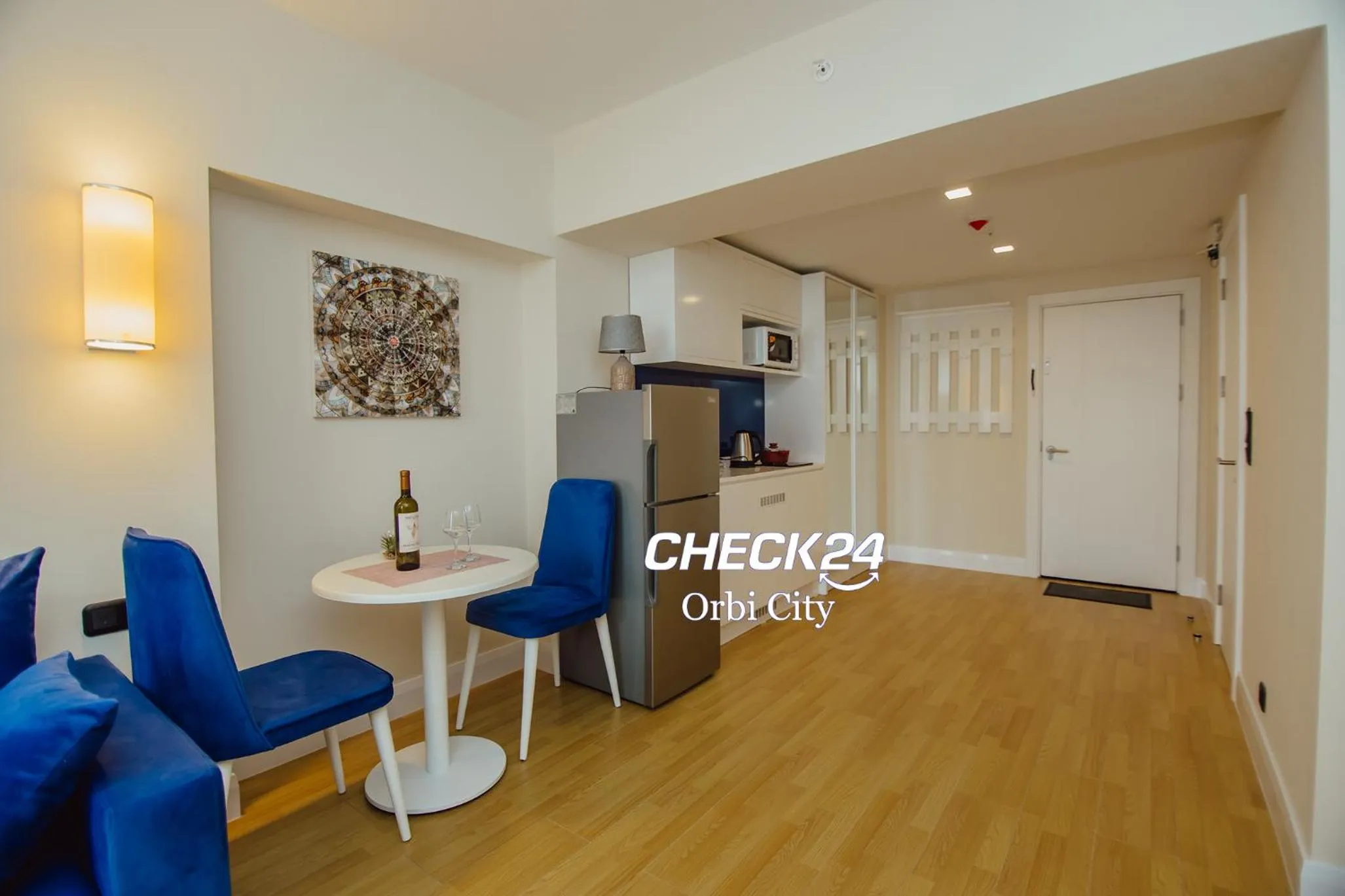 Living room in CHECK 24 orbi city