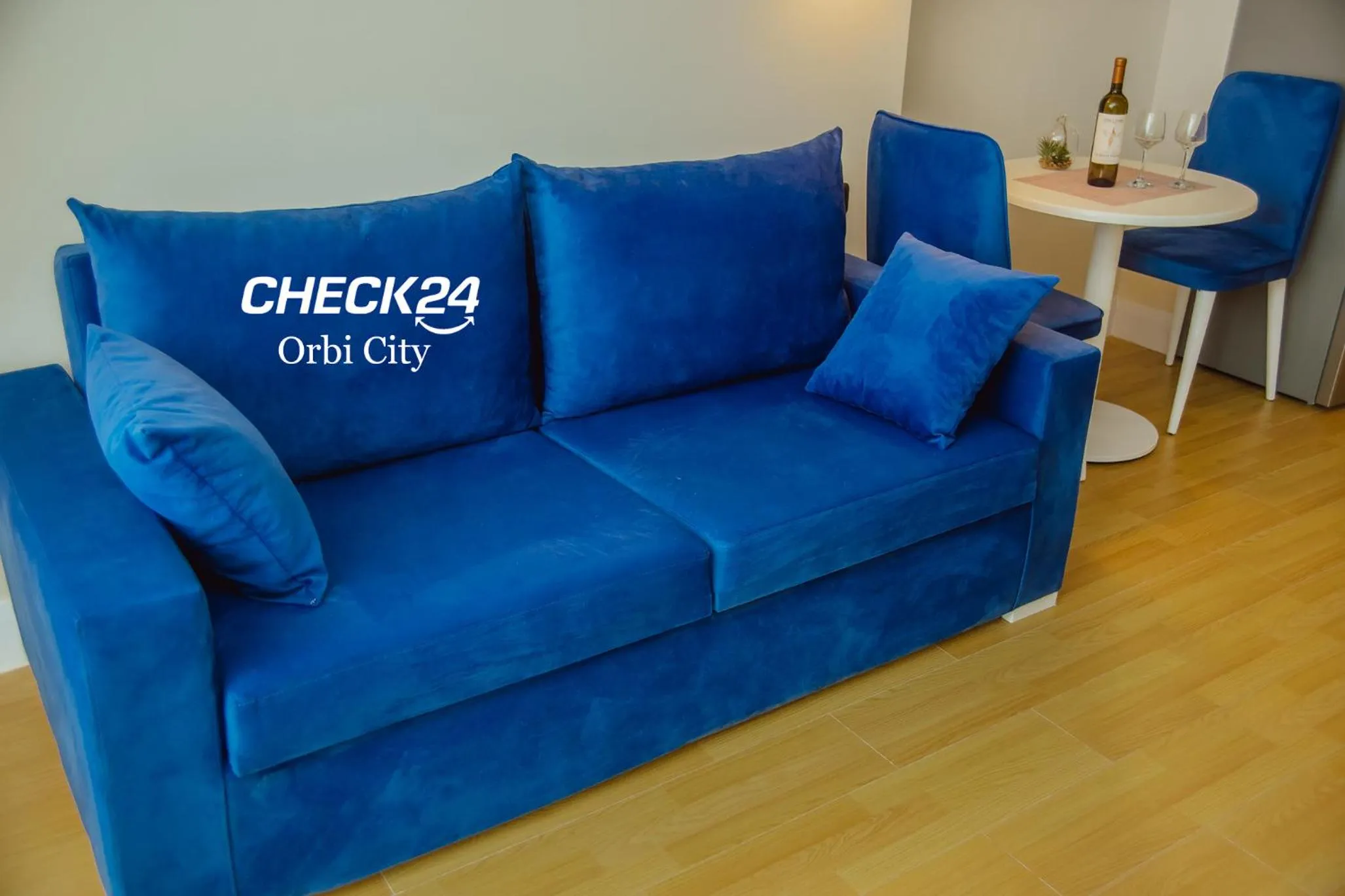 Living room in CHECK 24 orbi city