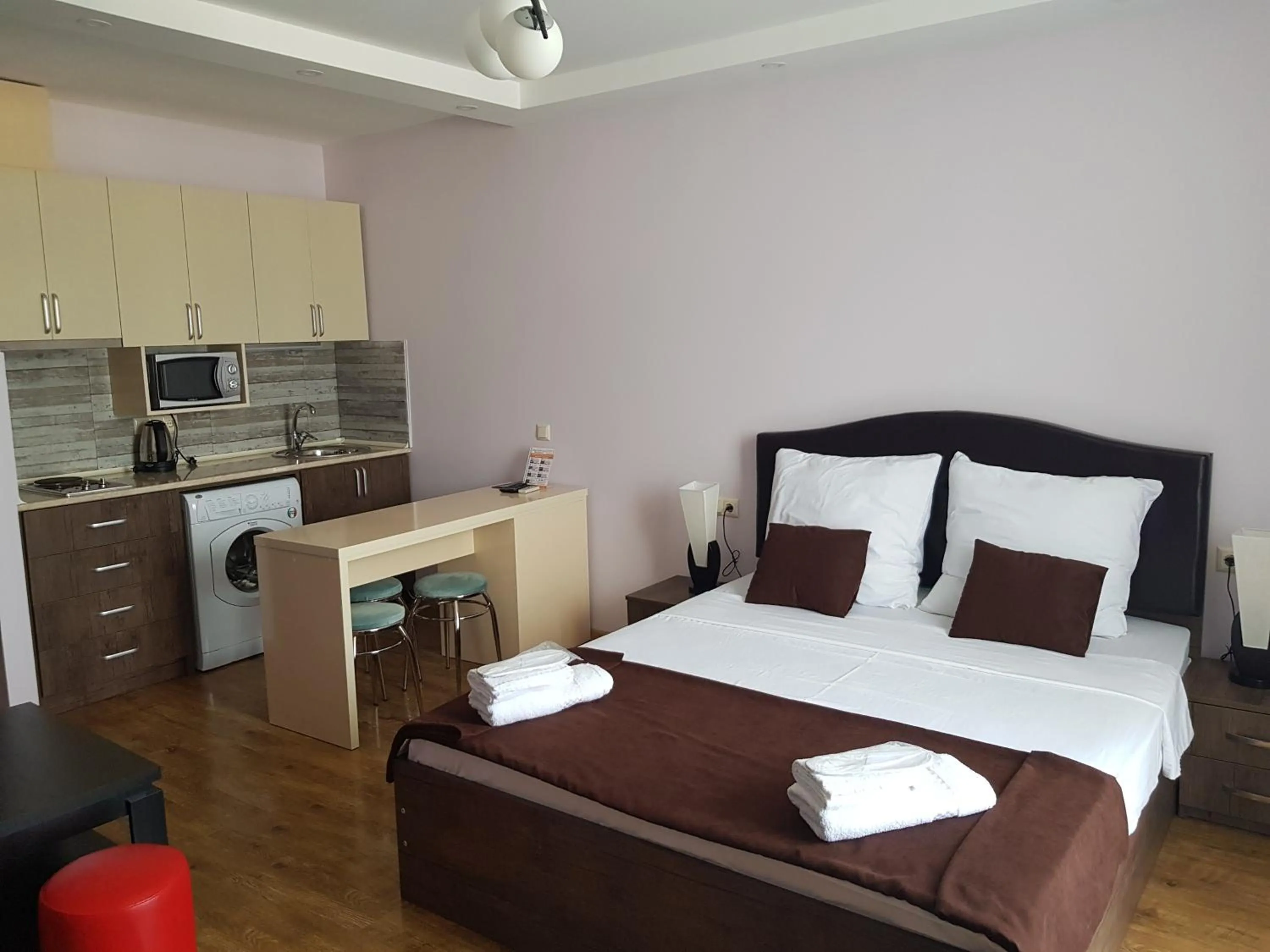 Kitchen or kitchenette, Bed in Viva Blue Batumi