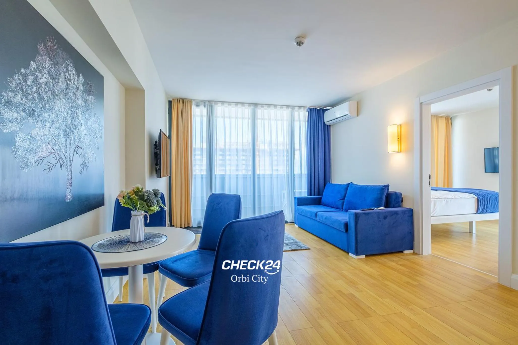 Bed in CHECK 24 orbi city