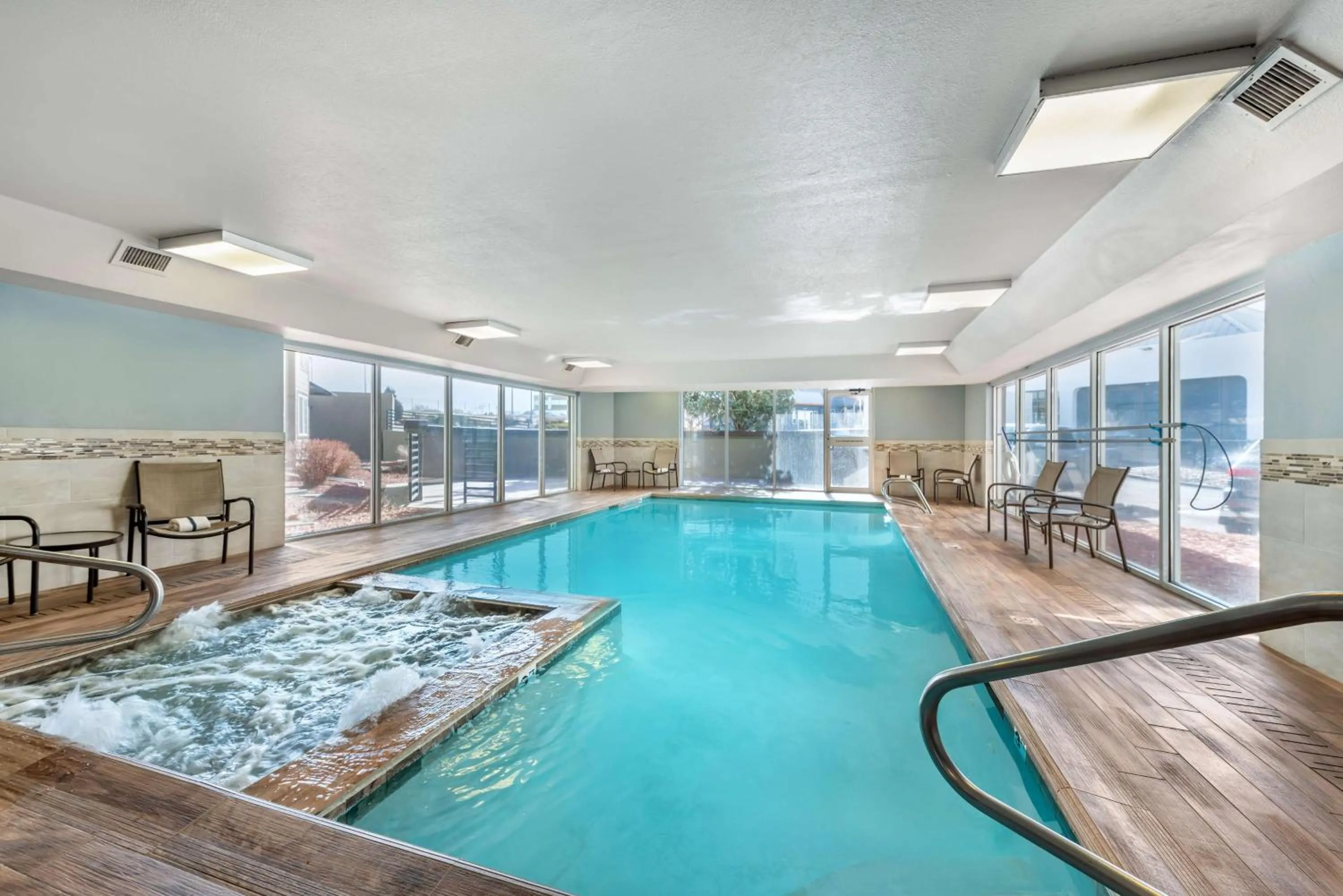 Pool view in Best Western Plus Peak Vista Inn & Suites