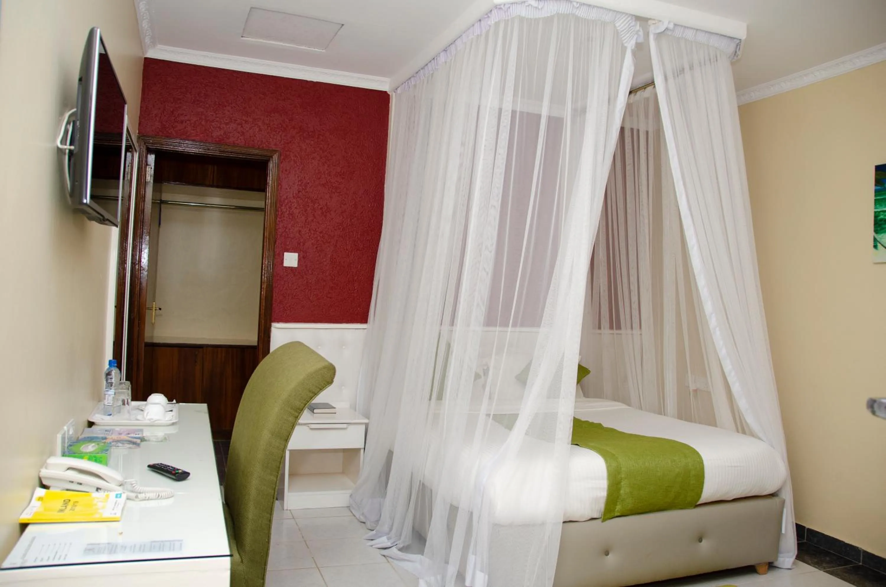 The Noble Hotel & Conference Centre