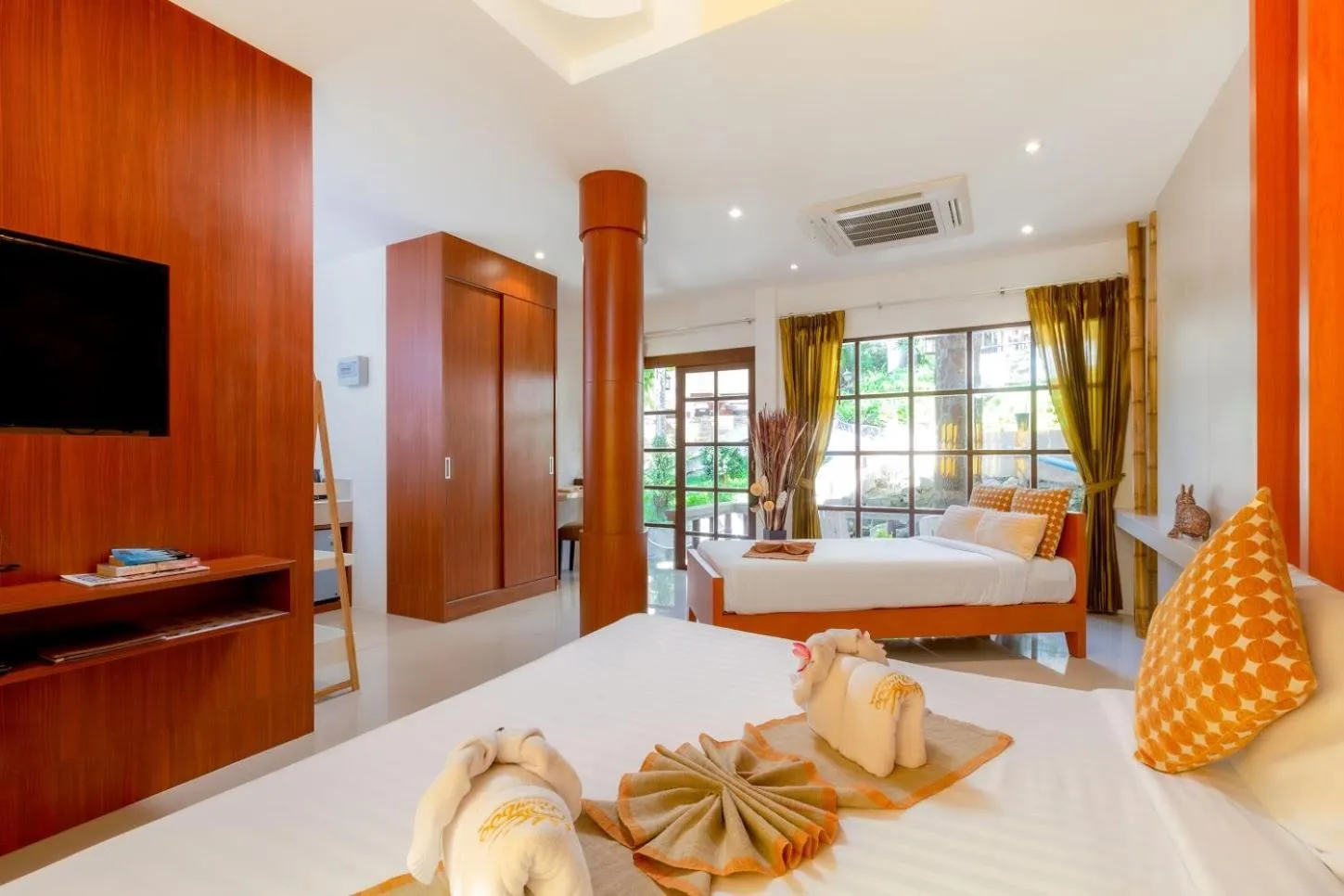 Photo of the whole room, Bed in Club Bamboo Boutique Patong Beach Resort