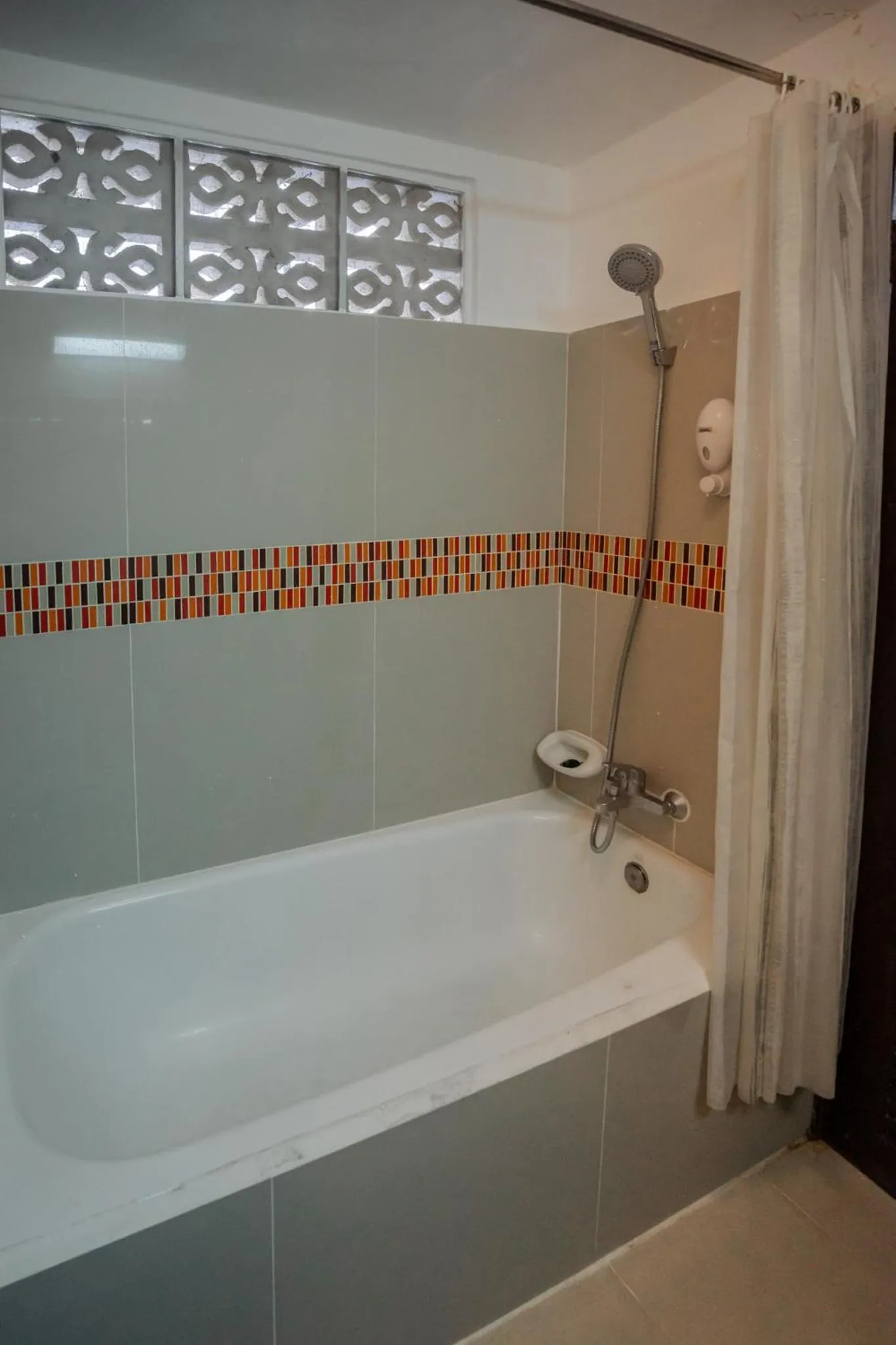 Bath in Club Bamboo Boutique Patong Beach Resort