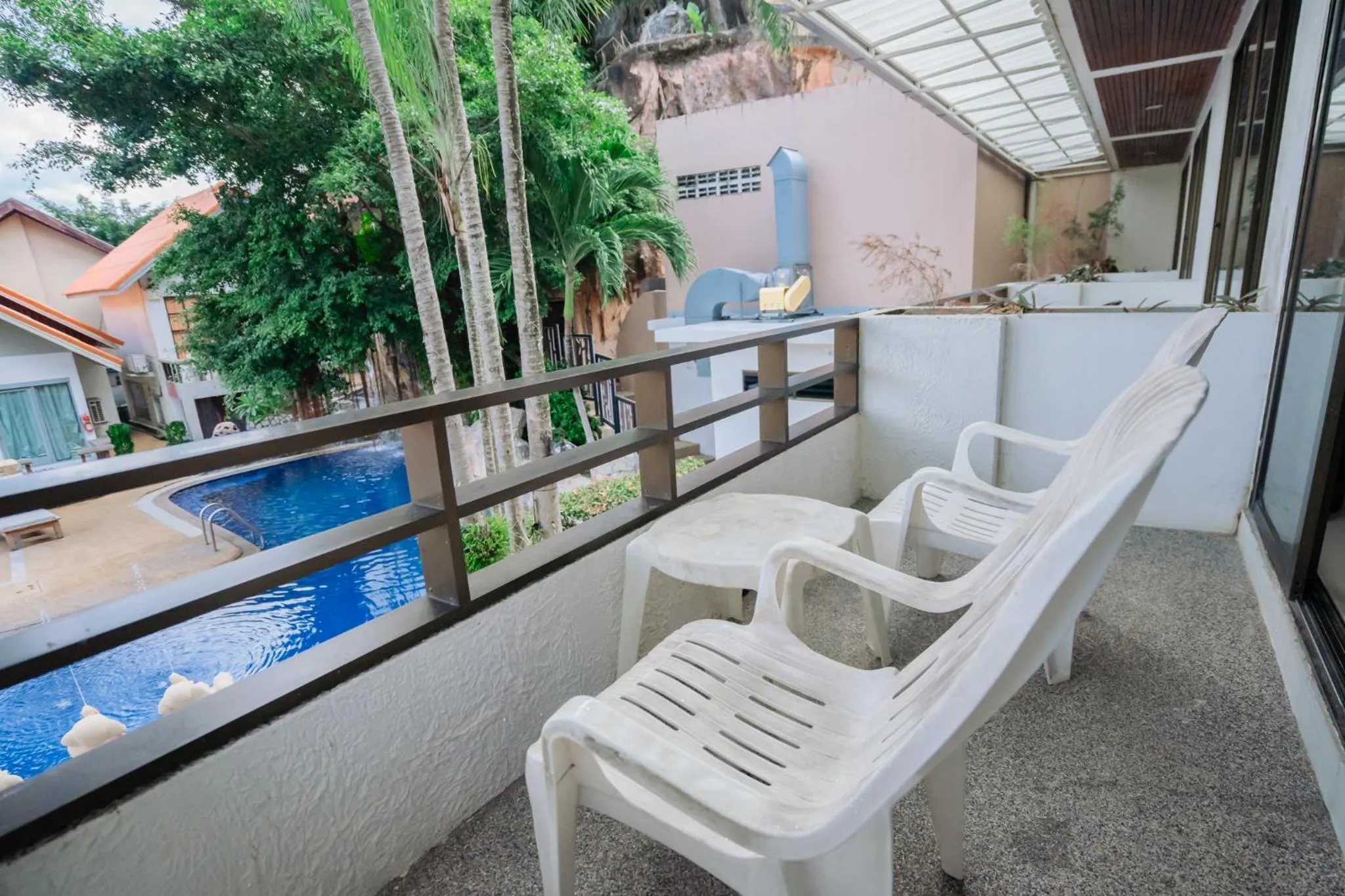 Pool view in Club Bamboo Boutique Patong Beach Resort
