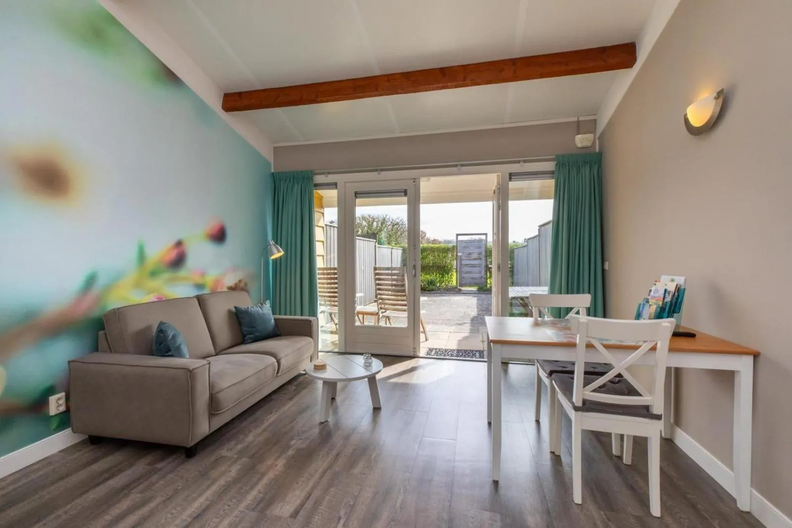 Welcome in - Sint-Anthonijshoek, studio's met eigen tuin, theeschenkerij en pluktuin