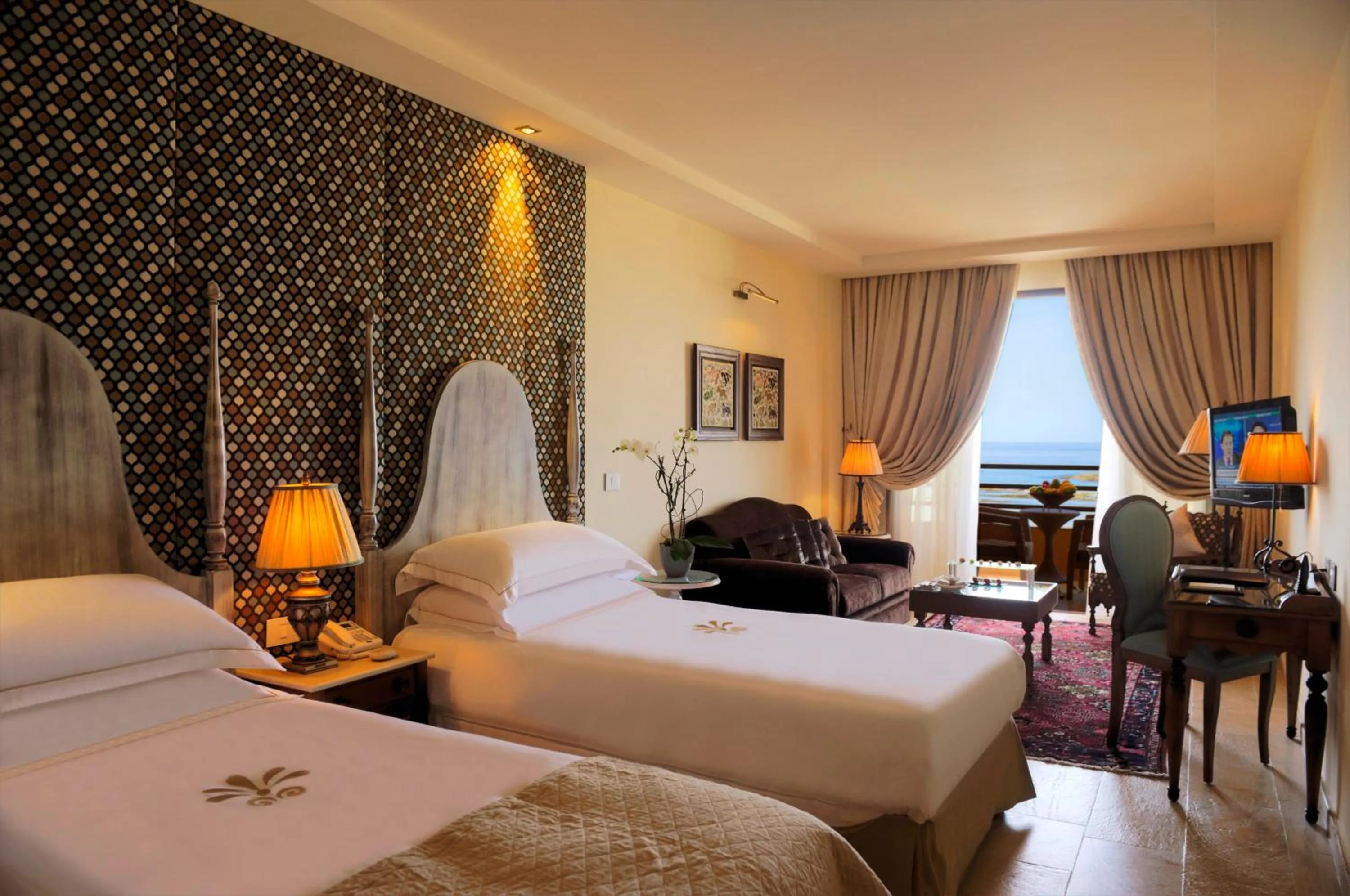 Bed in Byblos Sur Mer