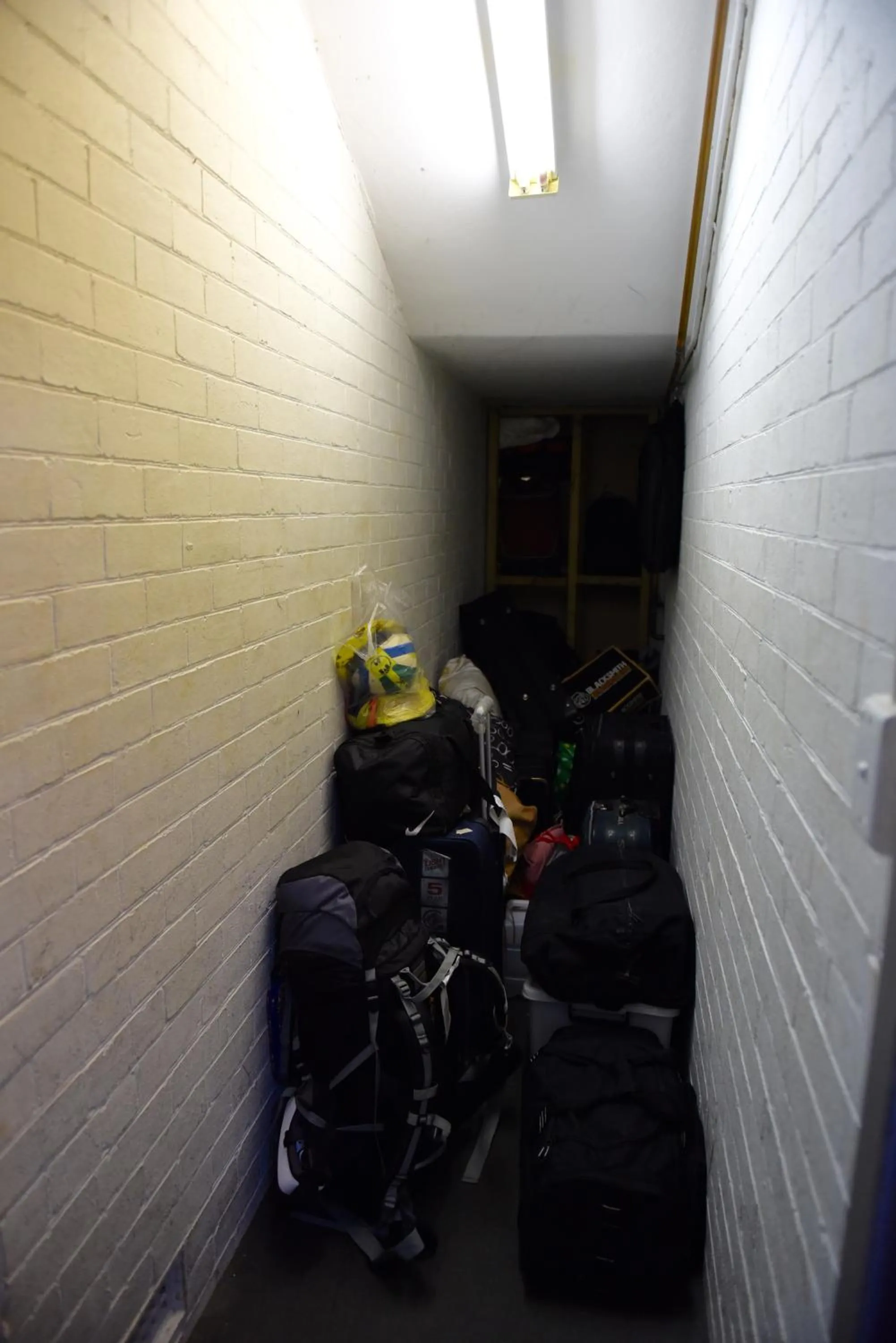 Area and facilities in The Emperors Crown Hostel