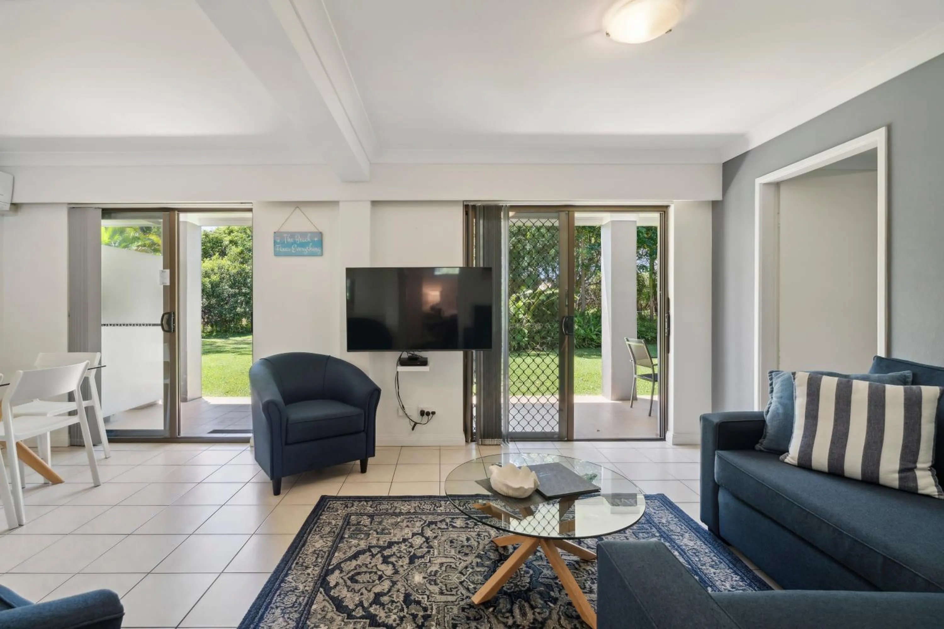 Living room in Smugglers On The Beach