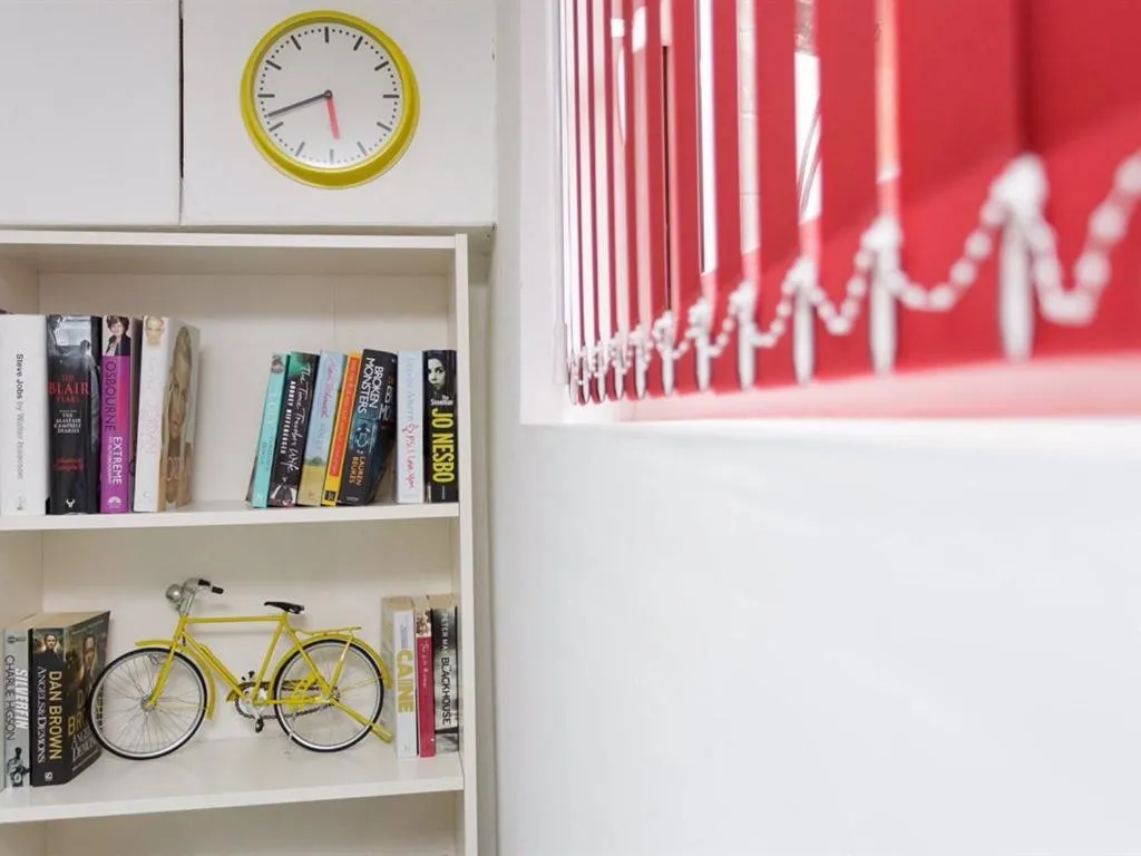 Bedroom in Berkley Studio