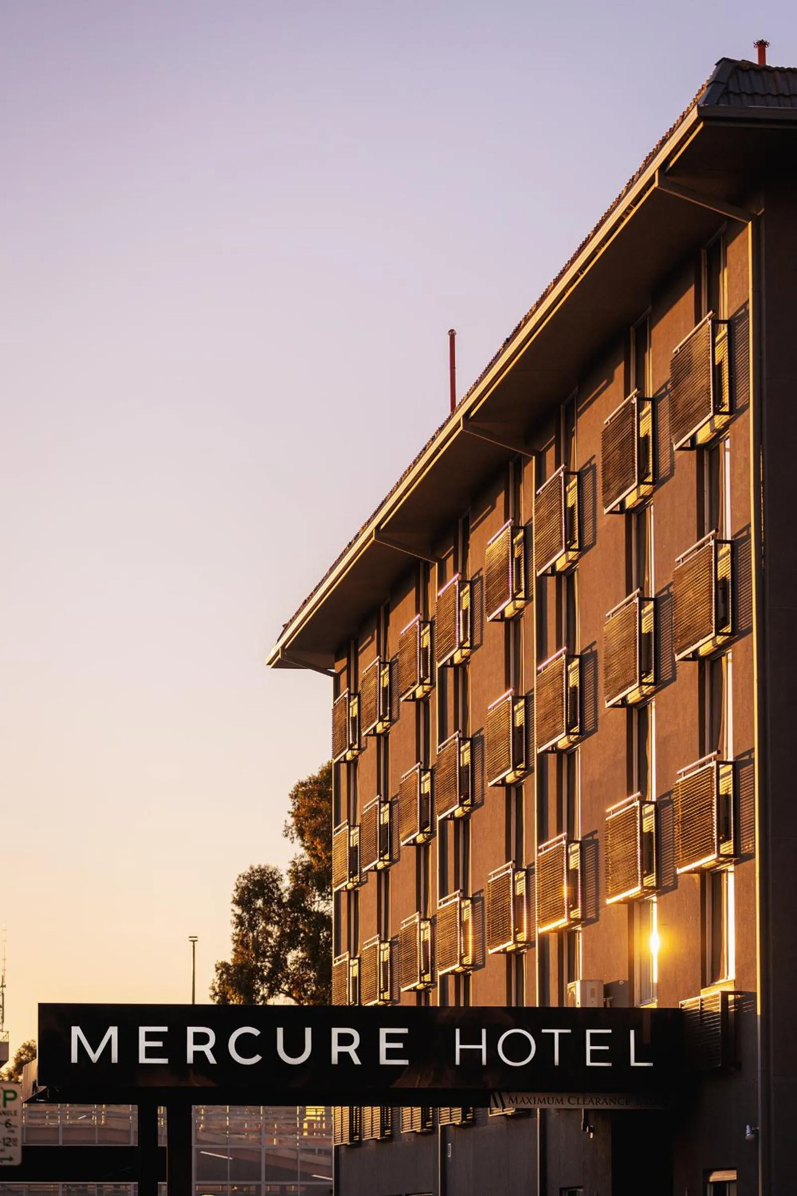 Property building in Mercure Albury