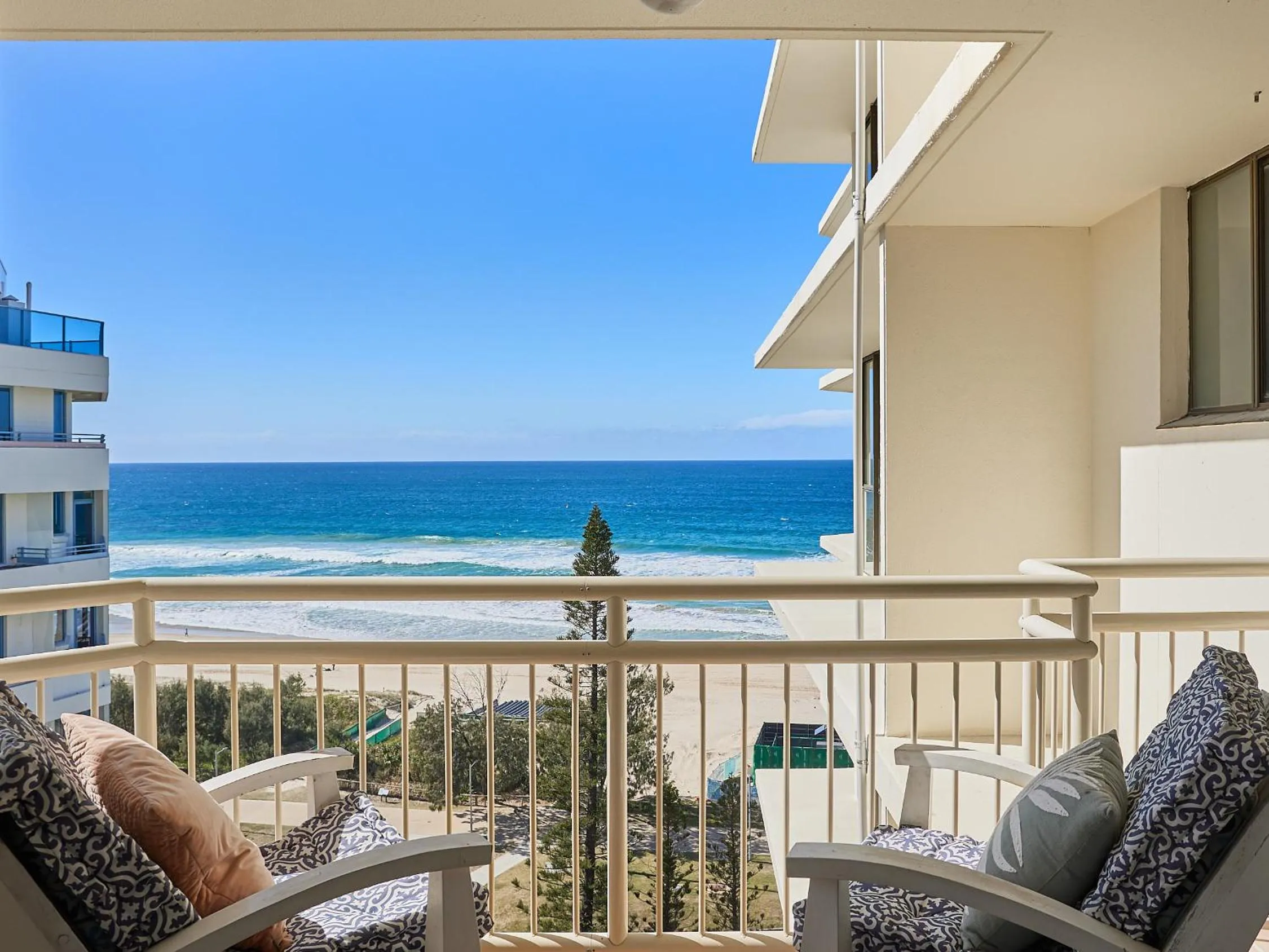 Seacrest Beachfront Apartments Gold Coast