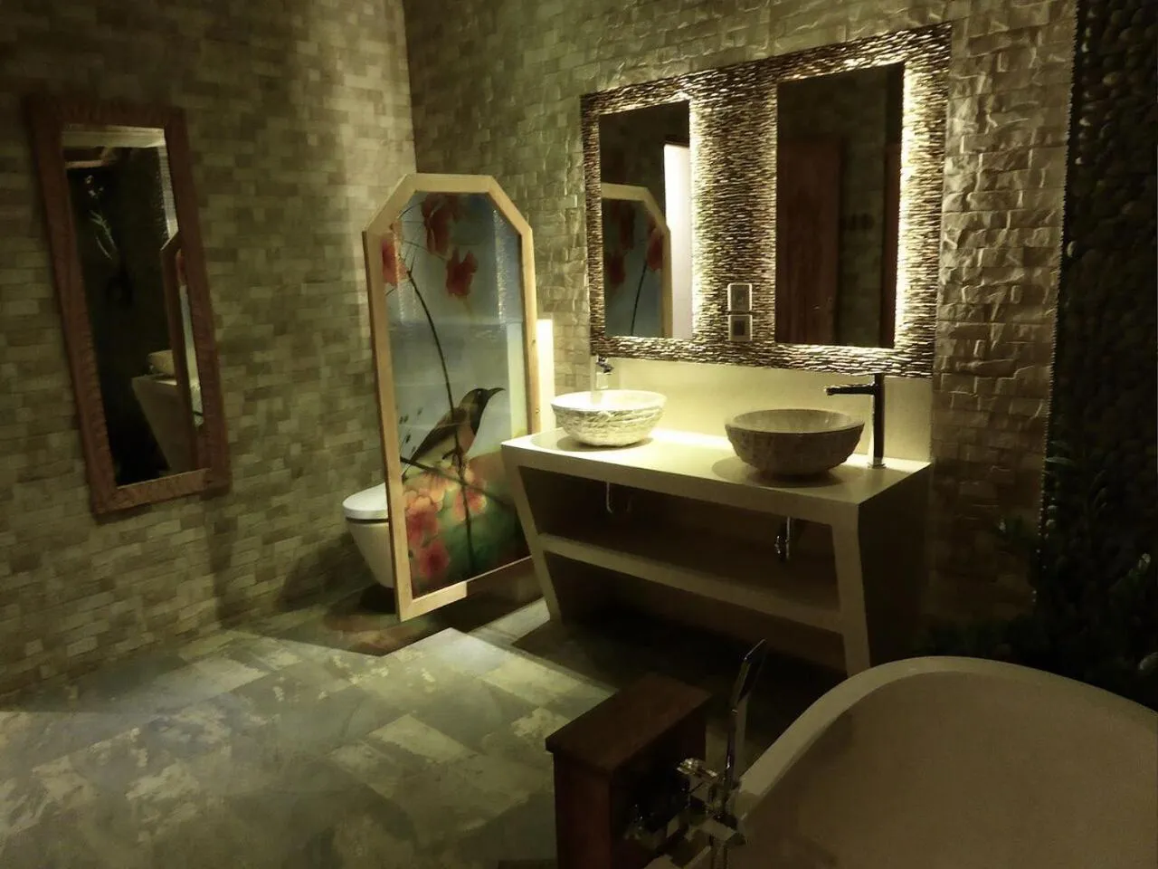 Bathroom, Bed in Puri Dajuma Beach Eco-Resort & Spa