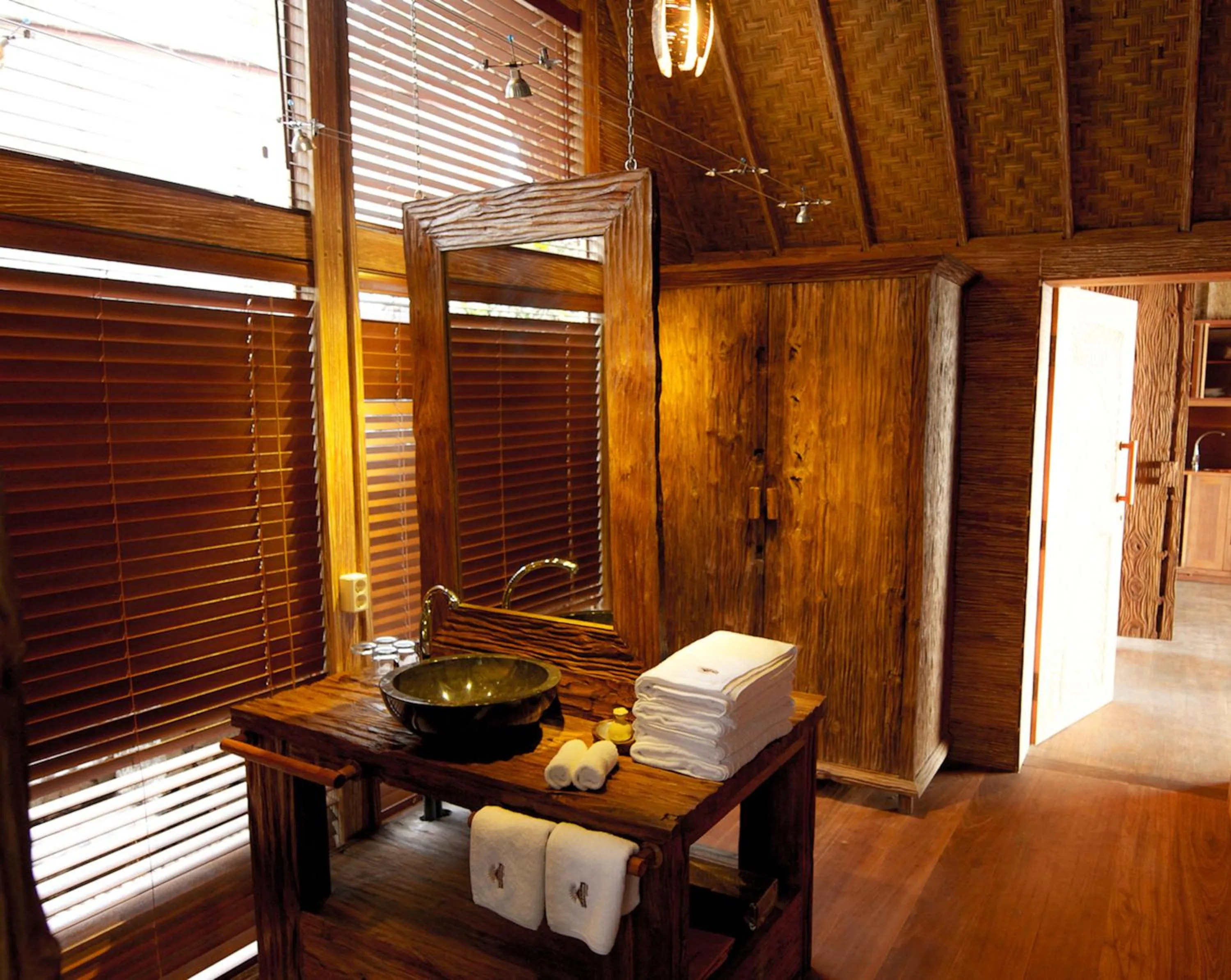 Bathroom in Puri Dajuma Beach Eco-Resort & Spa