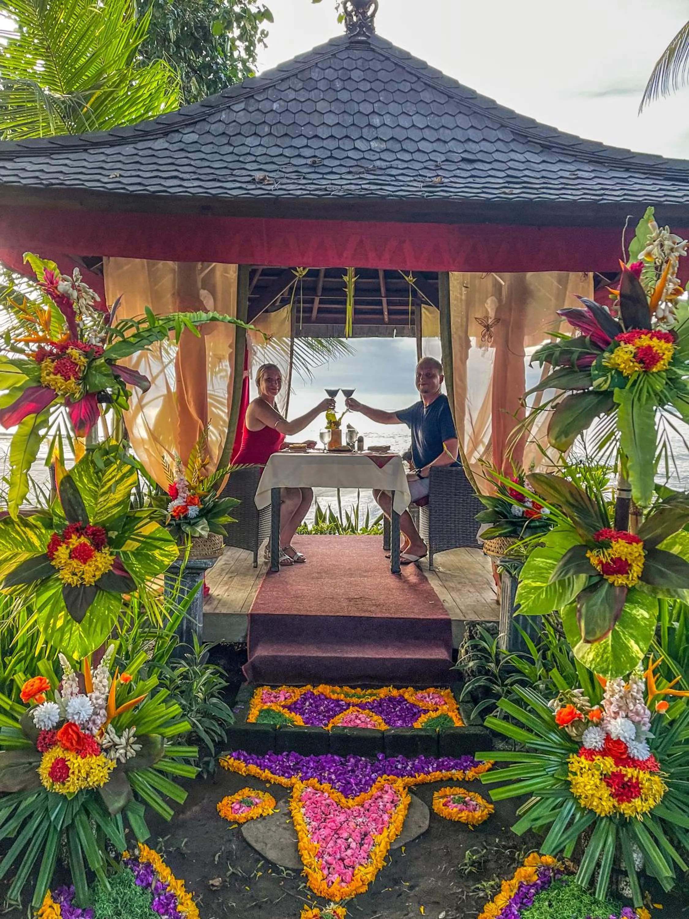 Restaurant/places to eat in Puri Dajuma Beach Eco-Resort & Spa