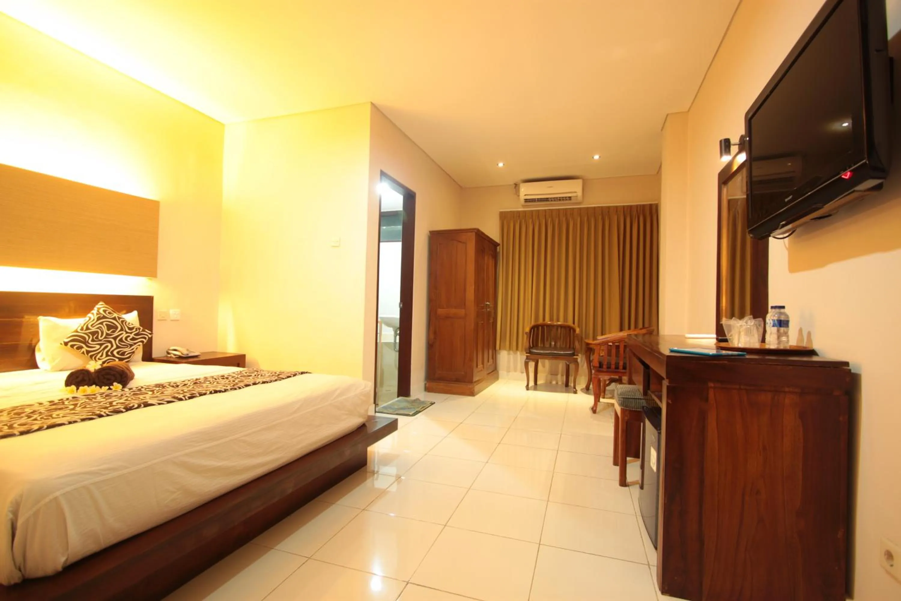 Photo of the whole room, Bed in Bakung Sari Resort
