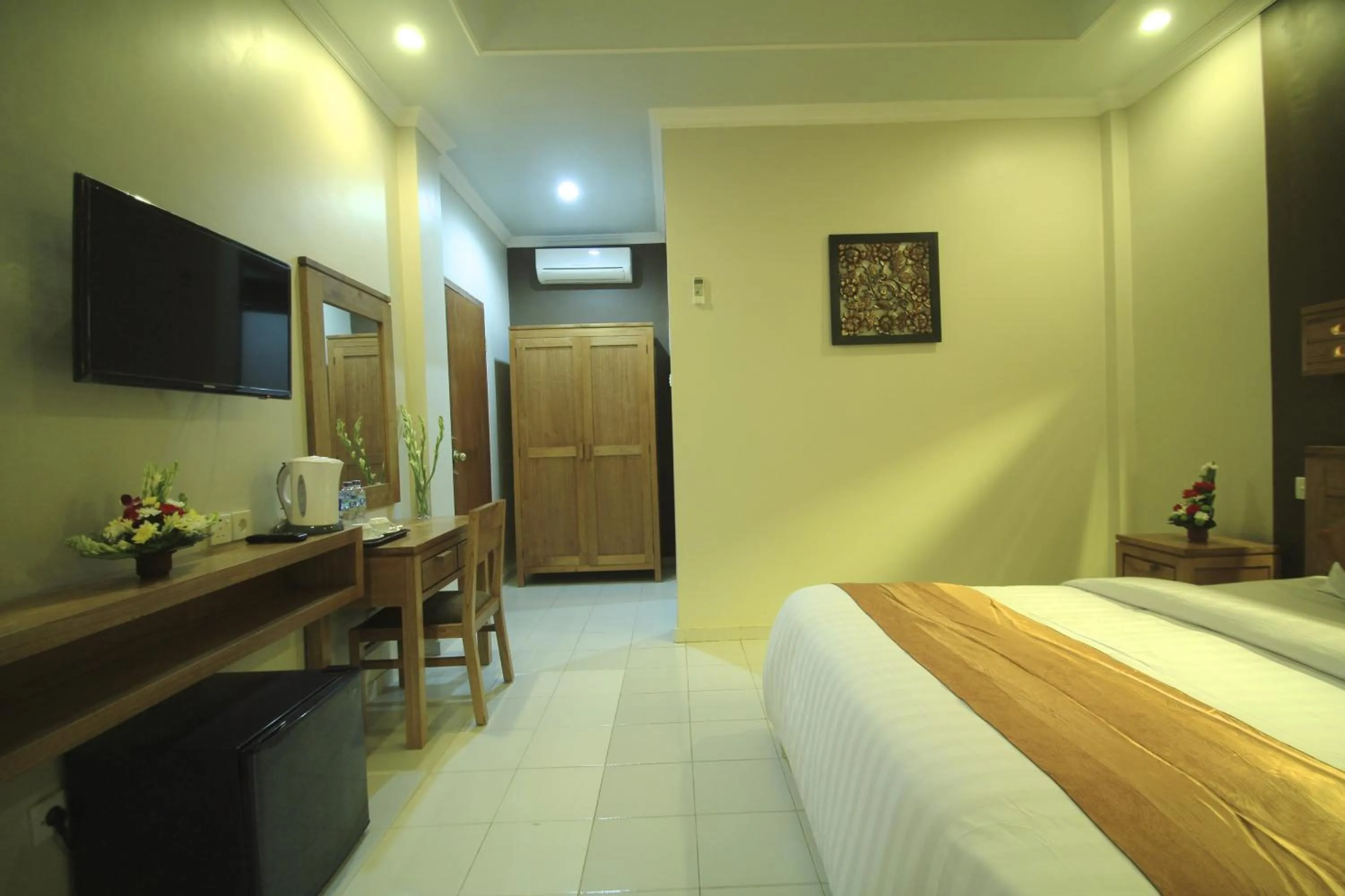 Bathroom, Bed in Bakung Sari Resort