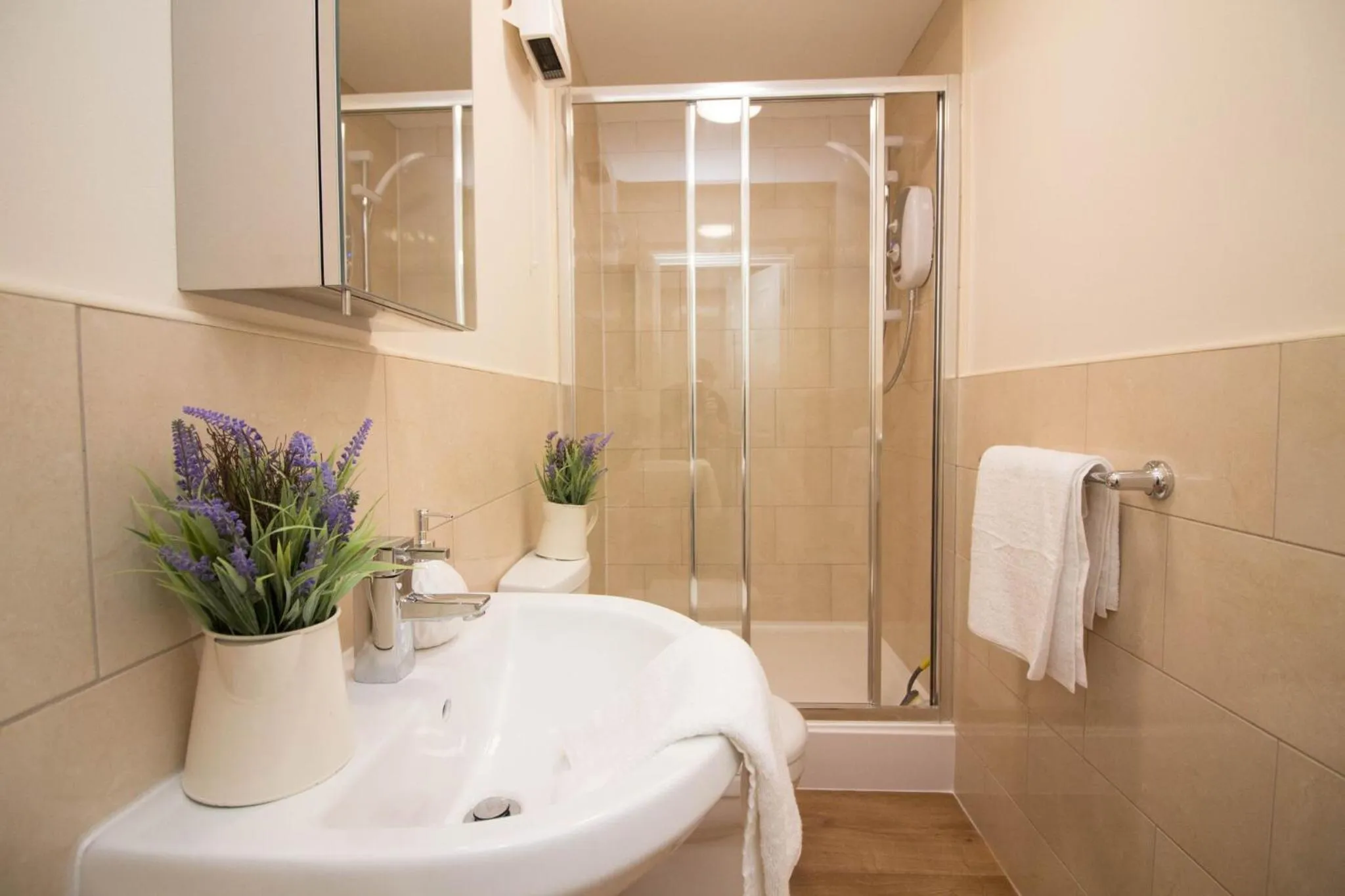 Bathroom in DPV - Above Bar Street Apartments