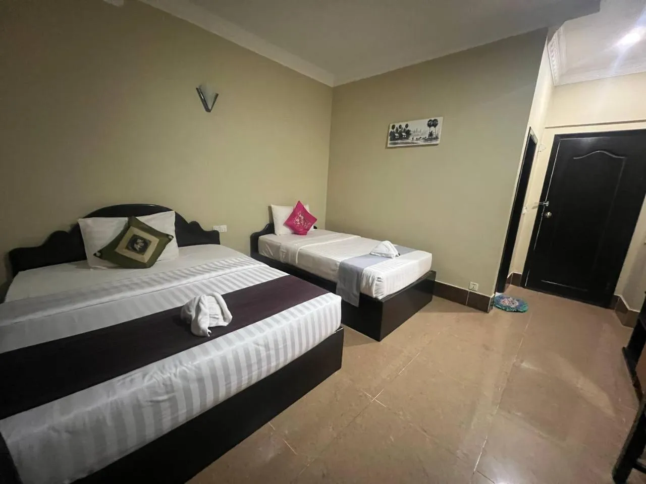 Bed in Central Night Hotel