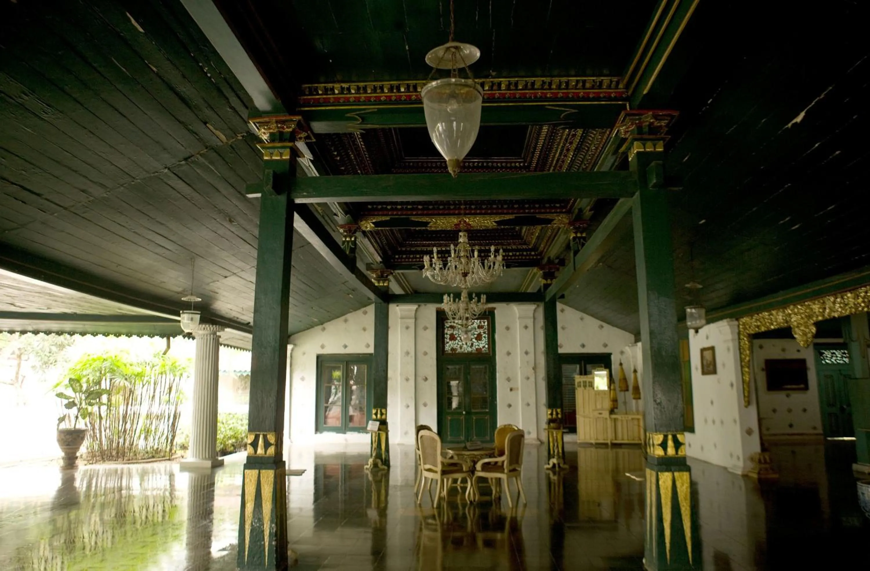 Area and facilities in Hotel Santika Cirebon