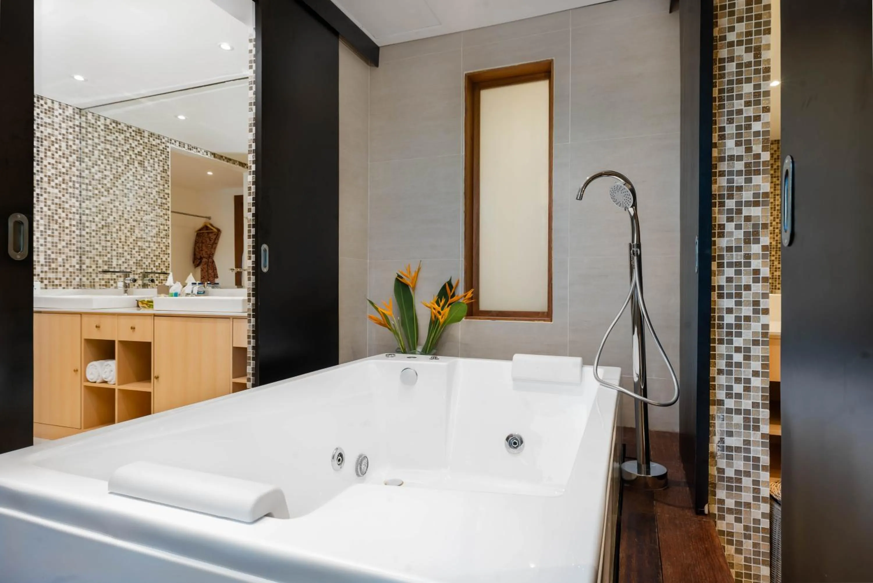 Shower in Downtown Villas