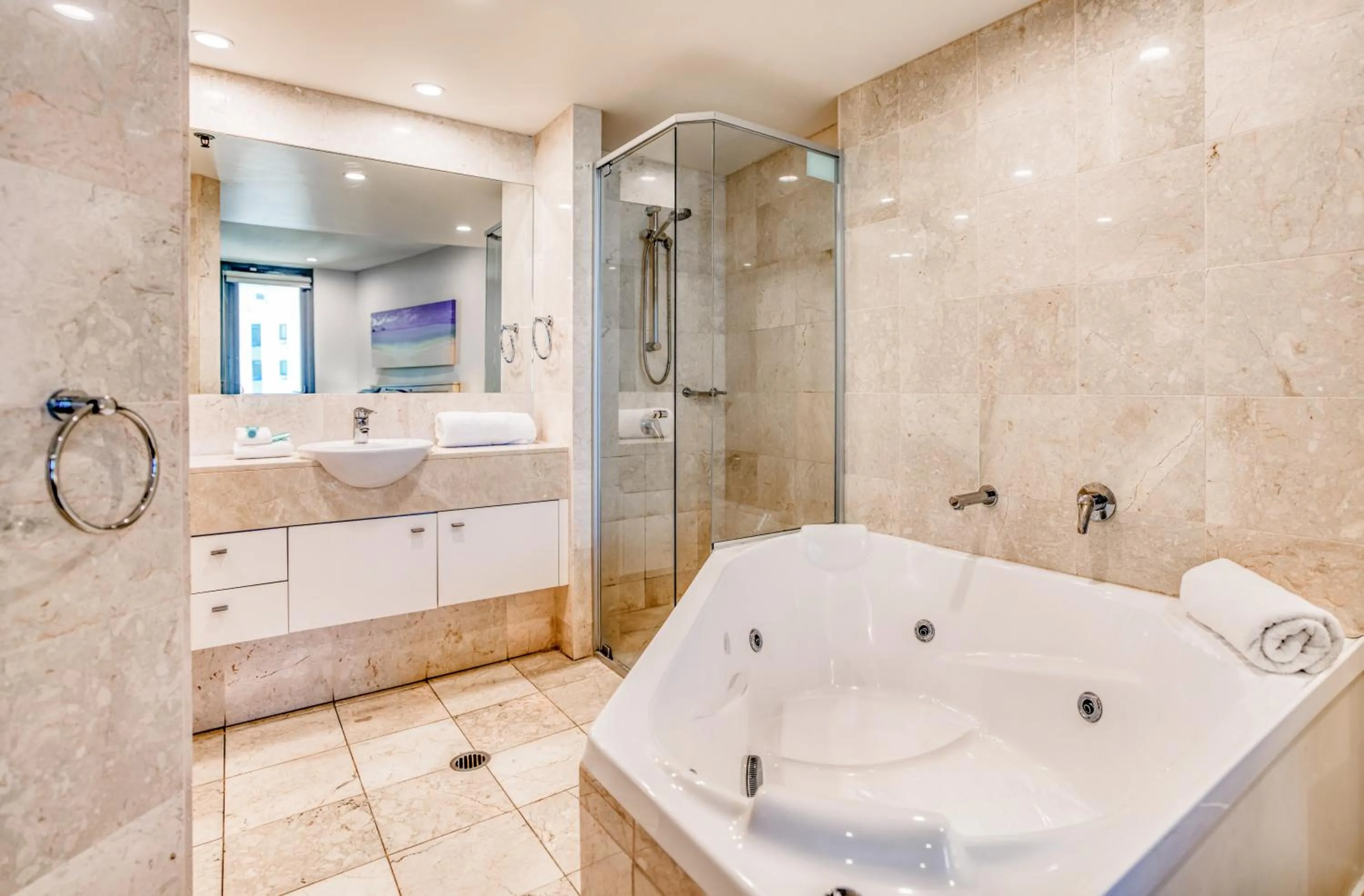 Shower in Cilento Mooloolaba