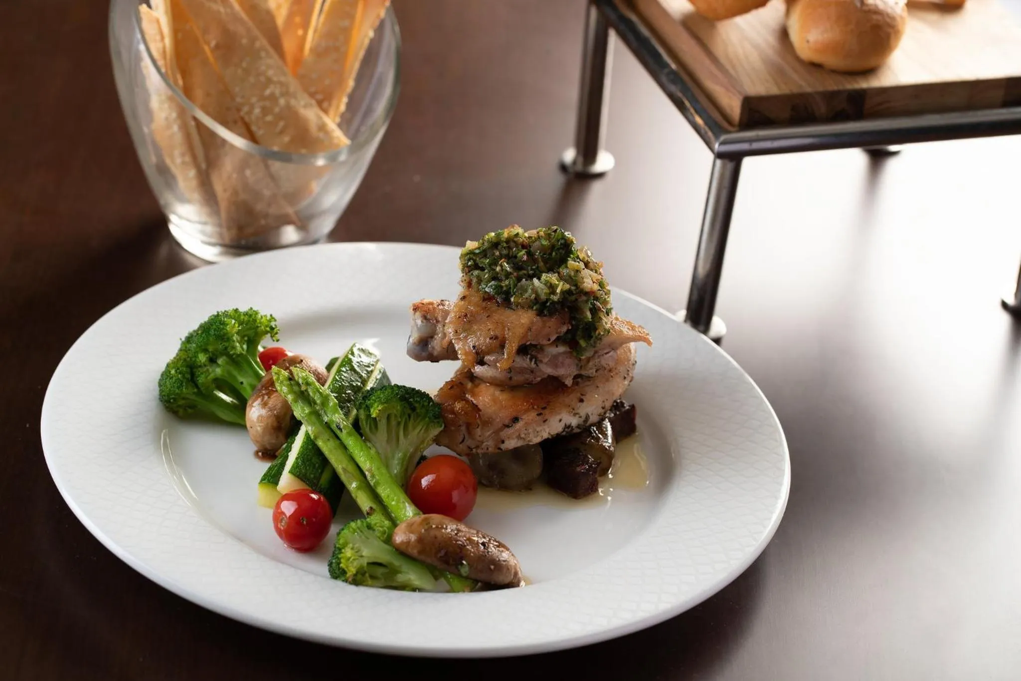 Restaurant/places to eat in Holiday Inn Agra MG Road an IHG Hotel