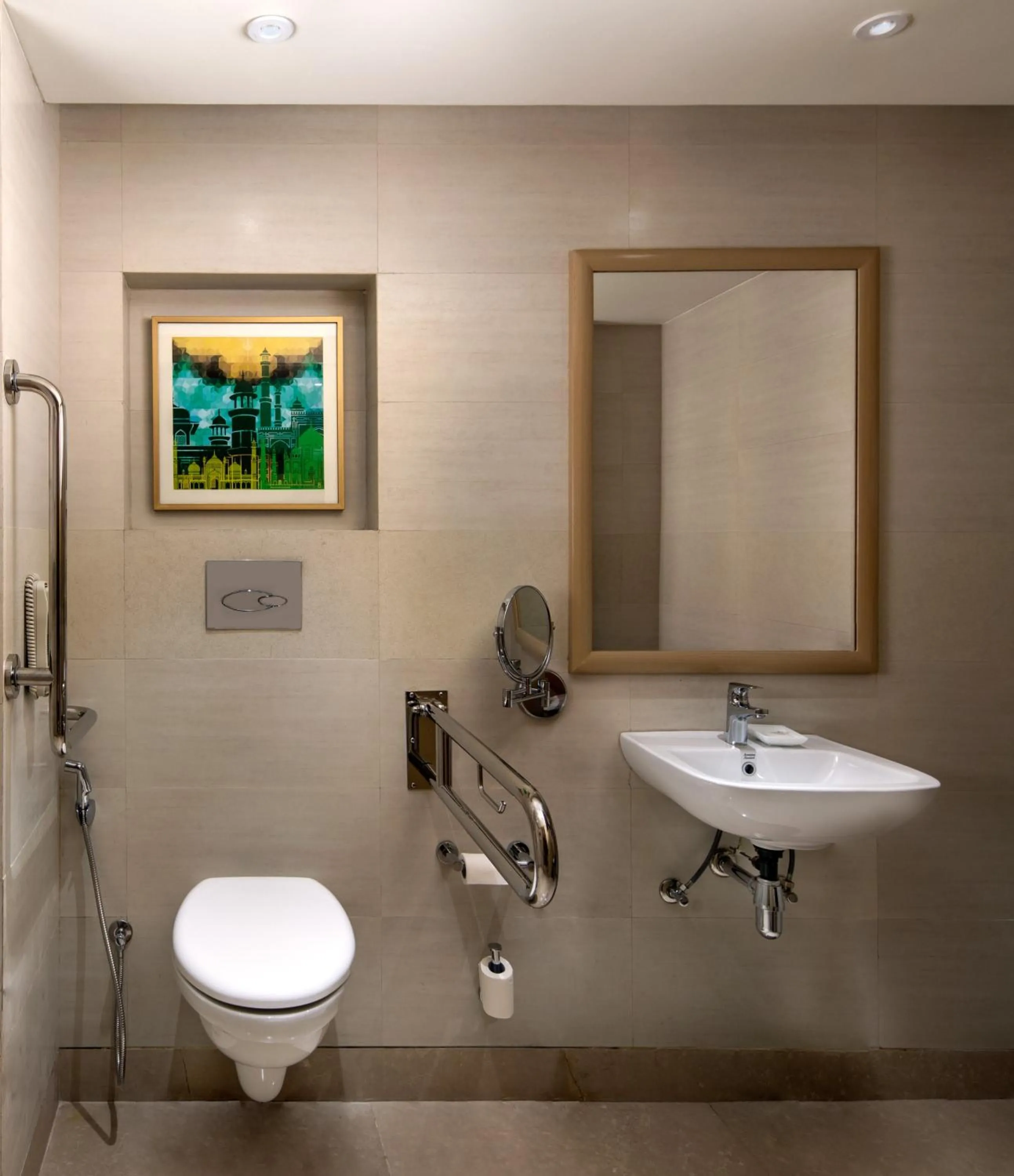 Bathroom in Holiday Inn Agra MG Road an IHG Hotel