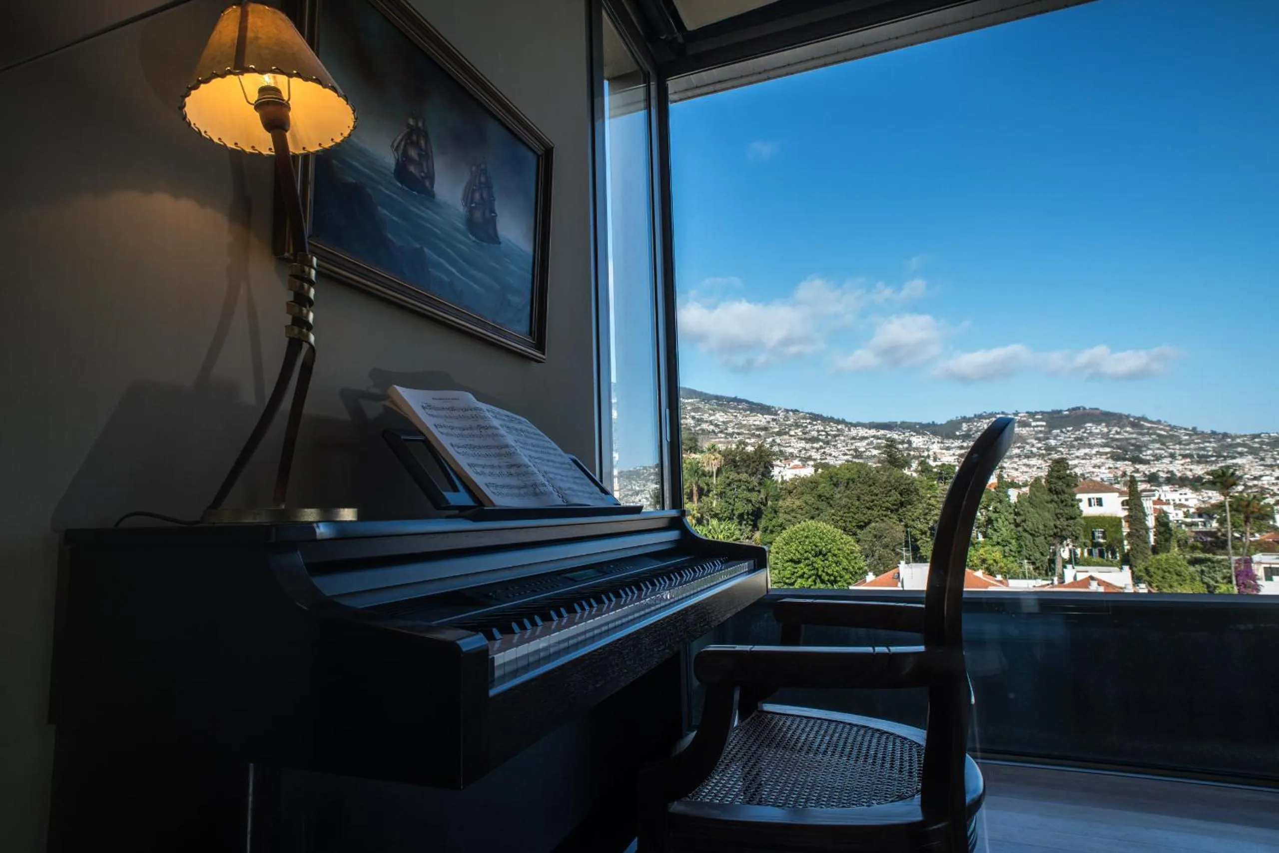 Communal lounge/ TV room in ARTS In Penthouse Apartments Til Sol