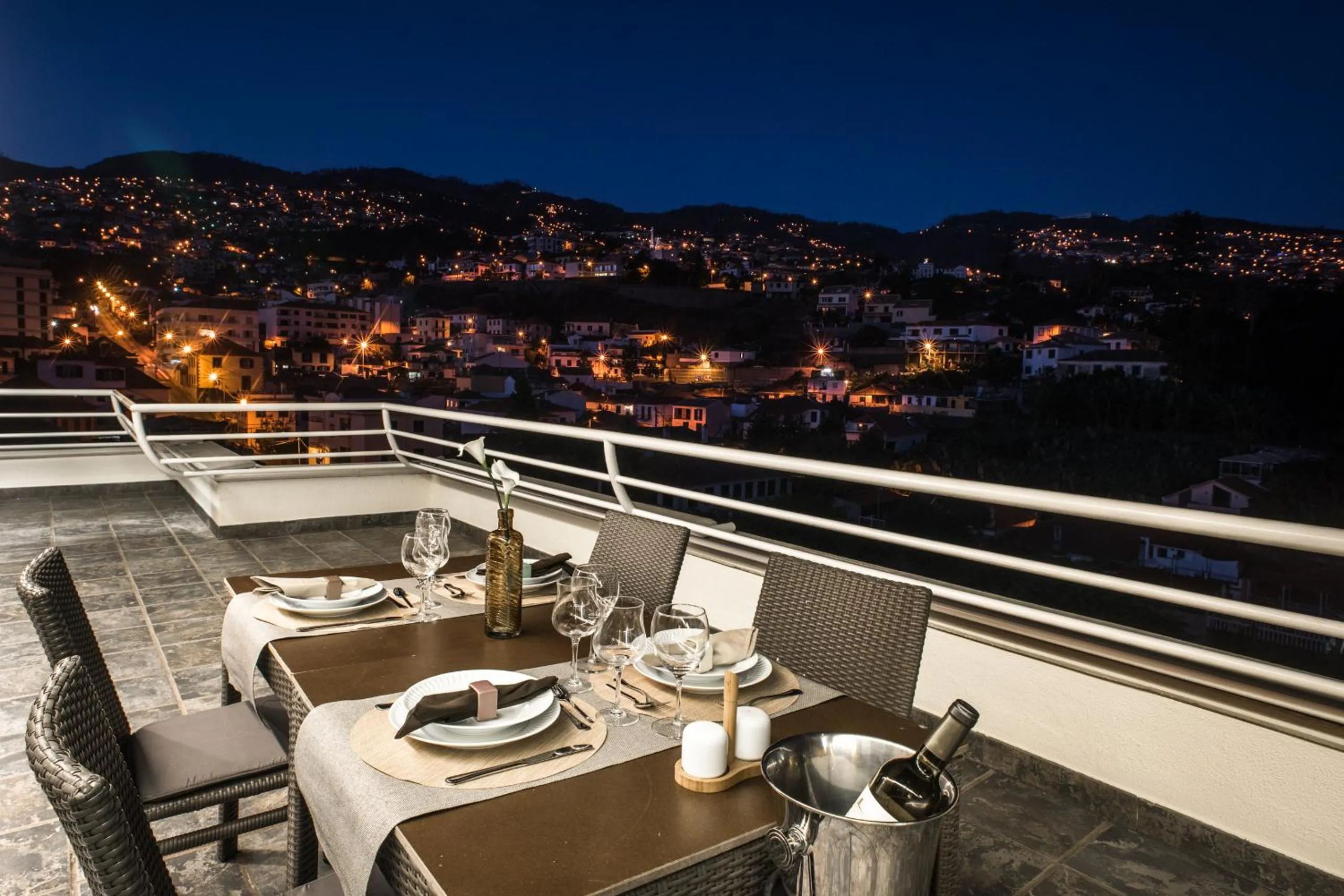 Balcony/Terrace in ARTS In Penthouse Apartments Til Sol