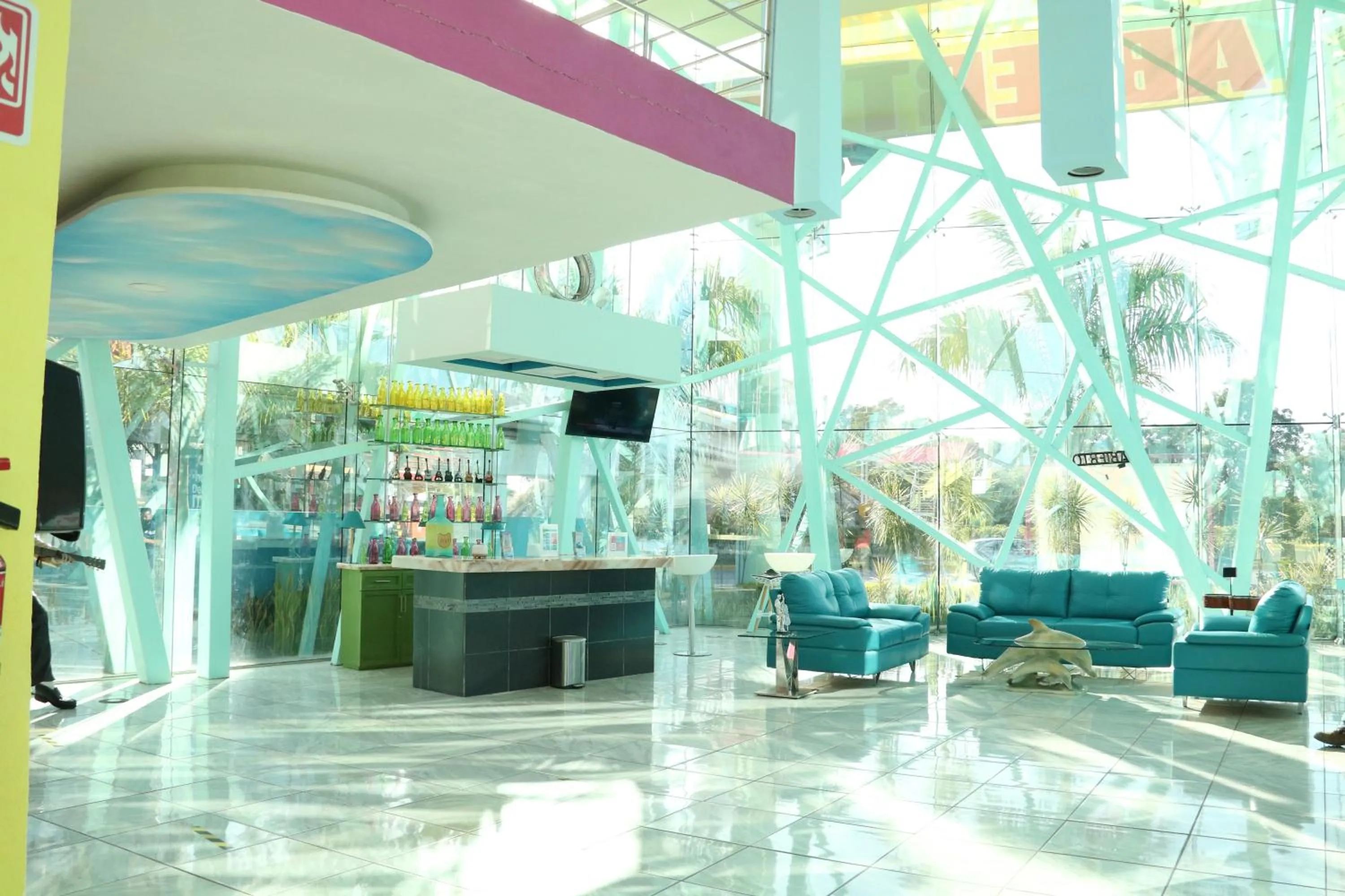 Lobby or reception in Miami Inn