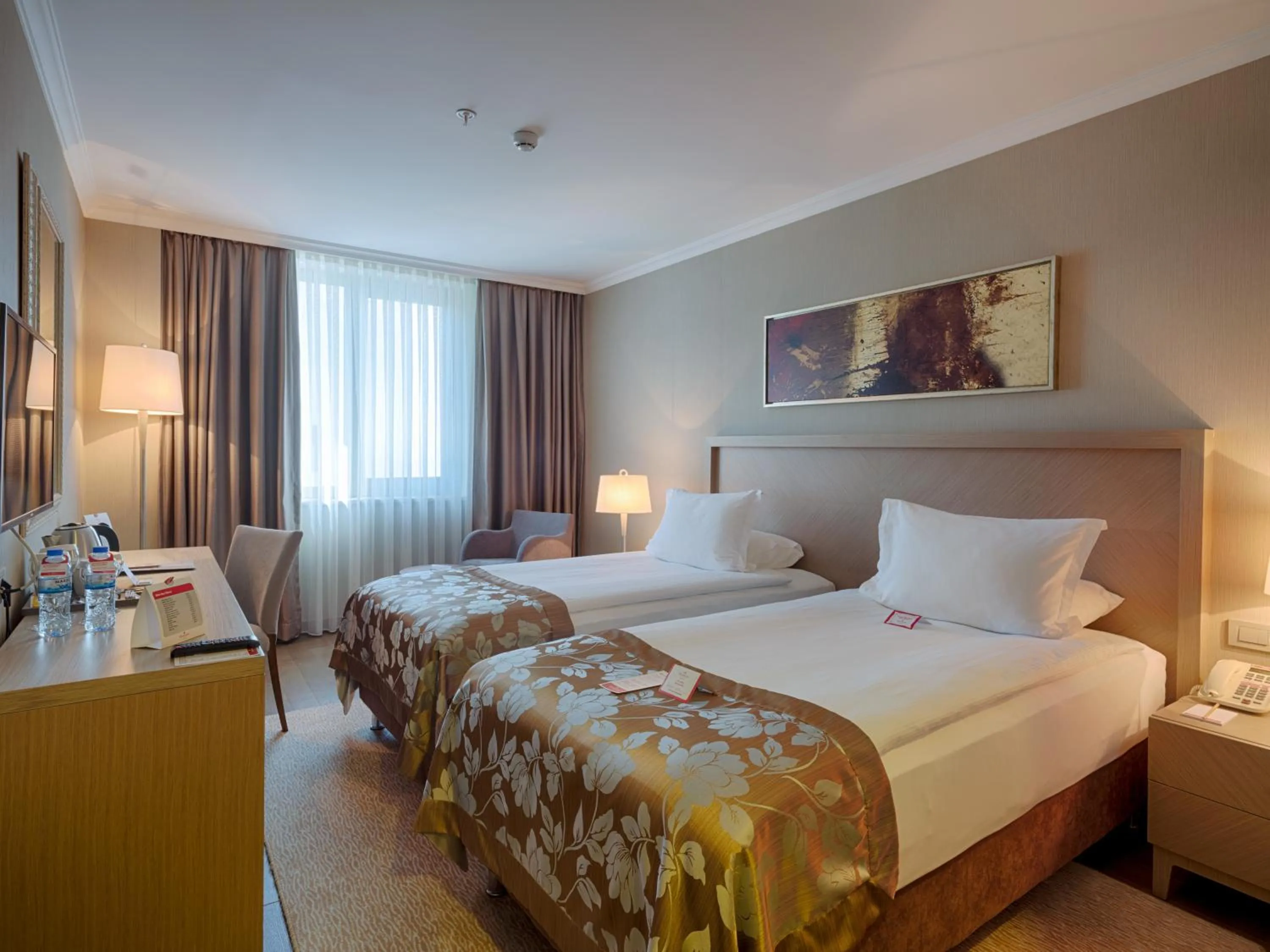 Bed in Ramada Plaza By Wyndham Kahramanmaras