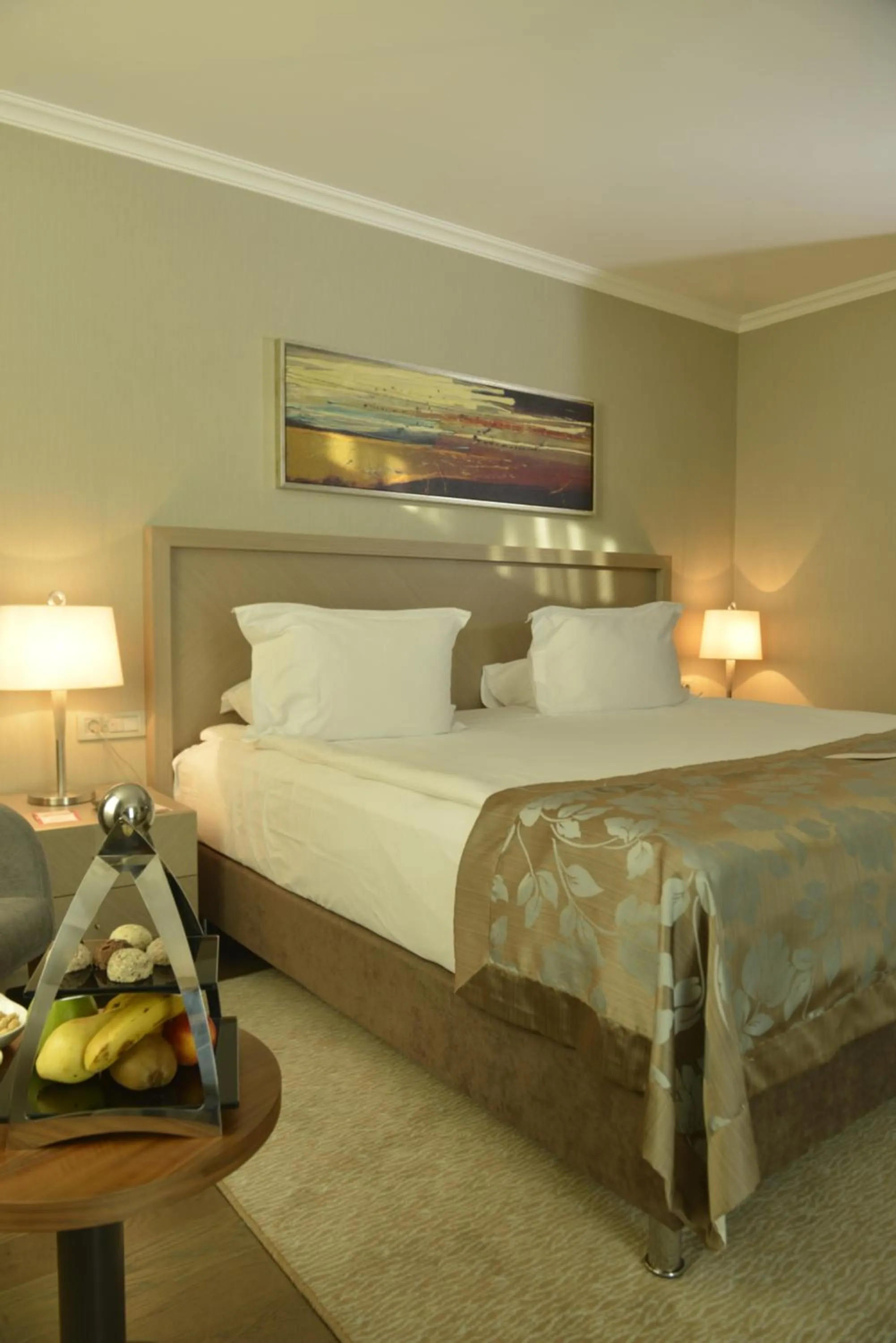 Bed in Ramada Plaza By Wyndham Kahramanmaras