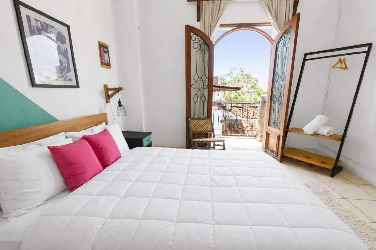 Bed in Socialtel Granada