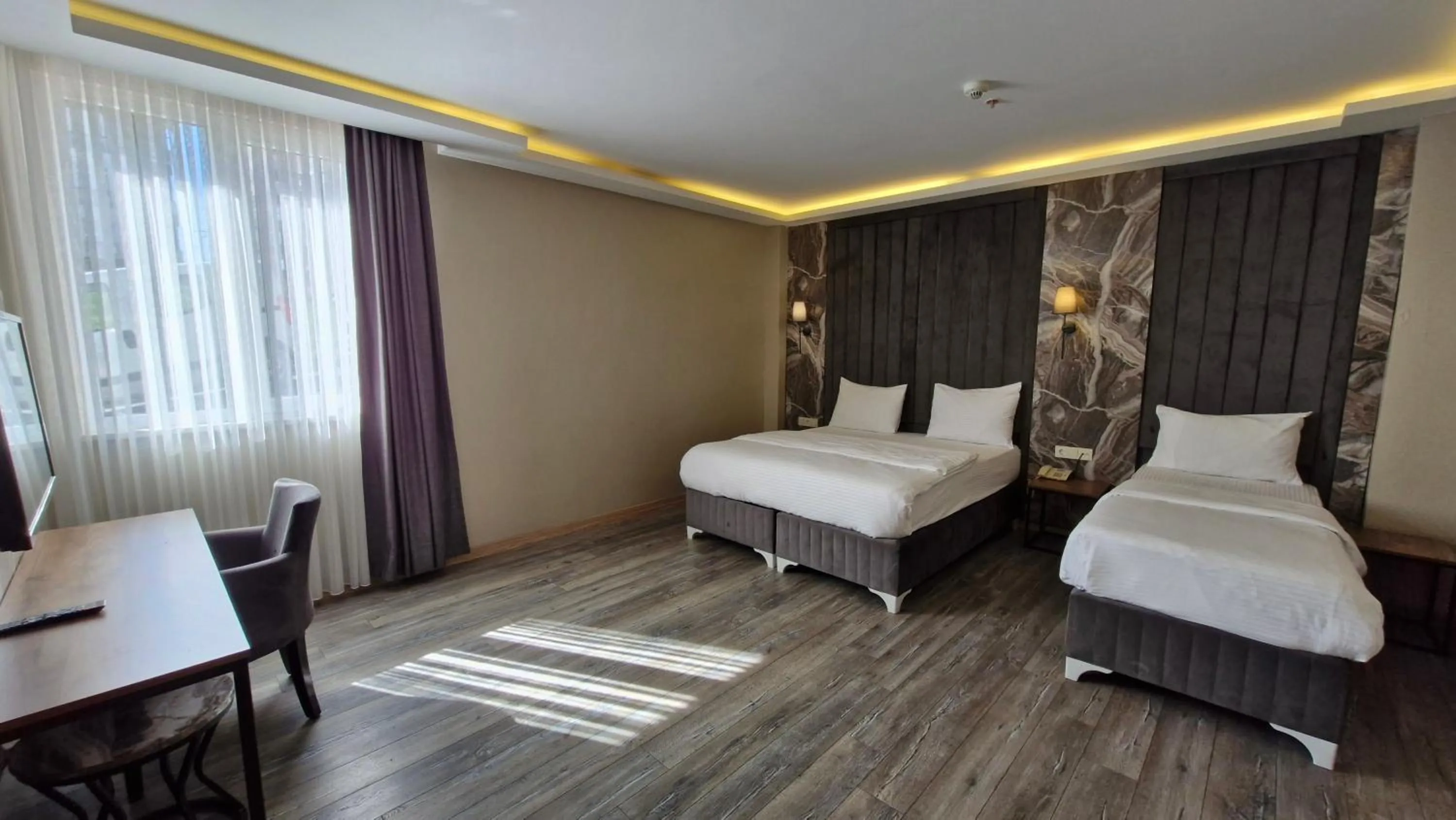 Bed in Air Boss Istanbul Airport and Fair Hotel