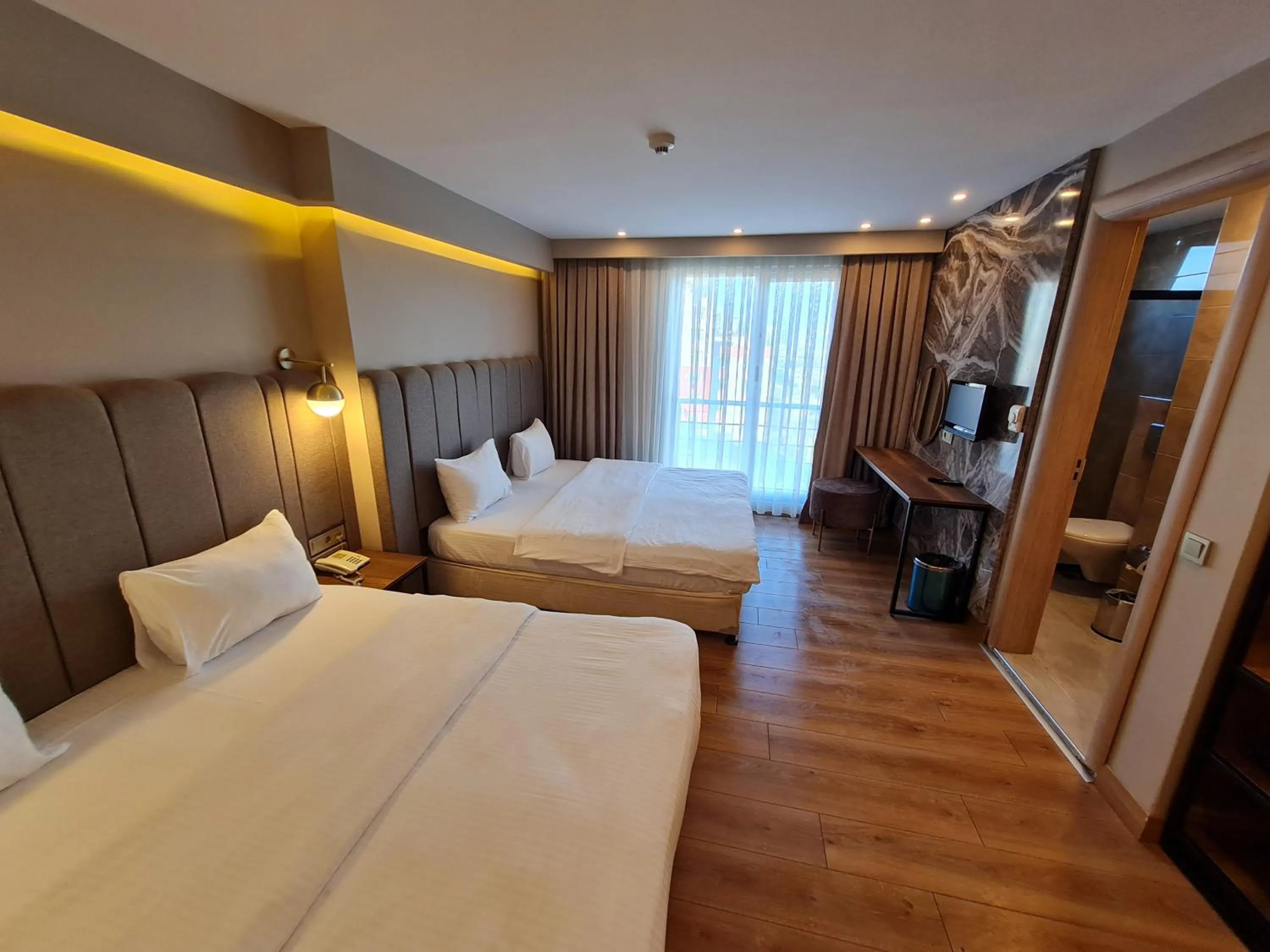 Photo of the whole room, Bed in Air Boss Istanbul Airport and Fair Hotel