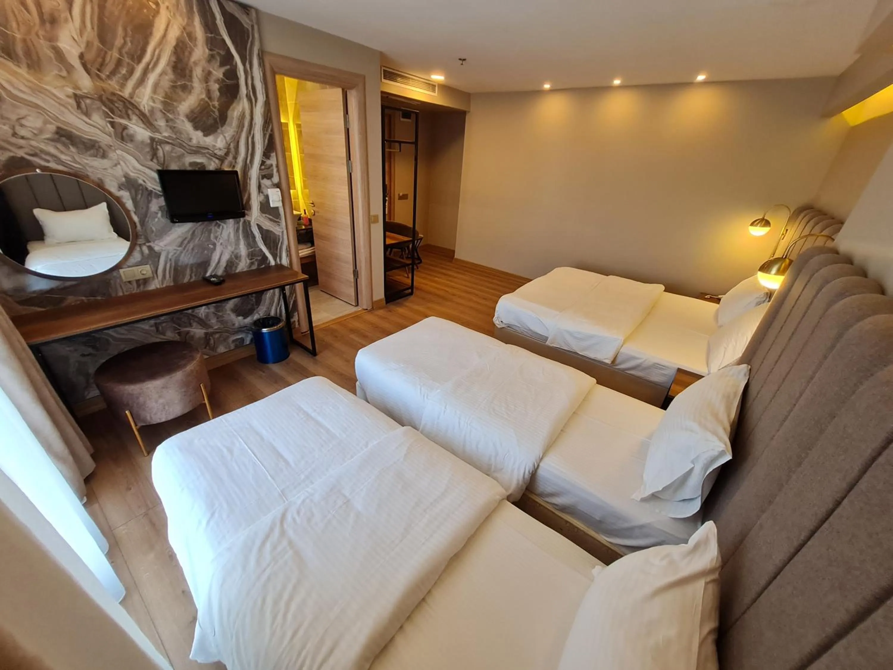 Photo of the whole room, Bed in Air Boss Istanbul Airport and Fair Hotel