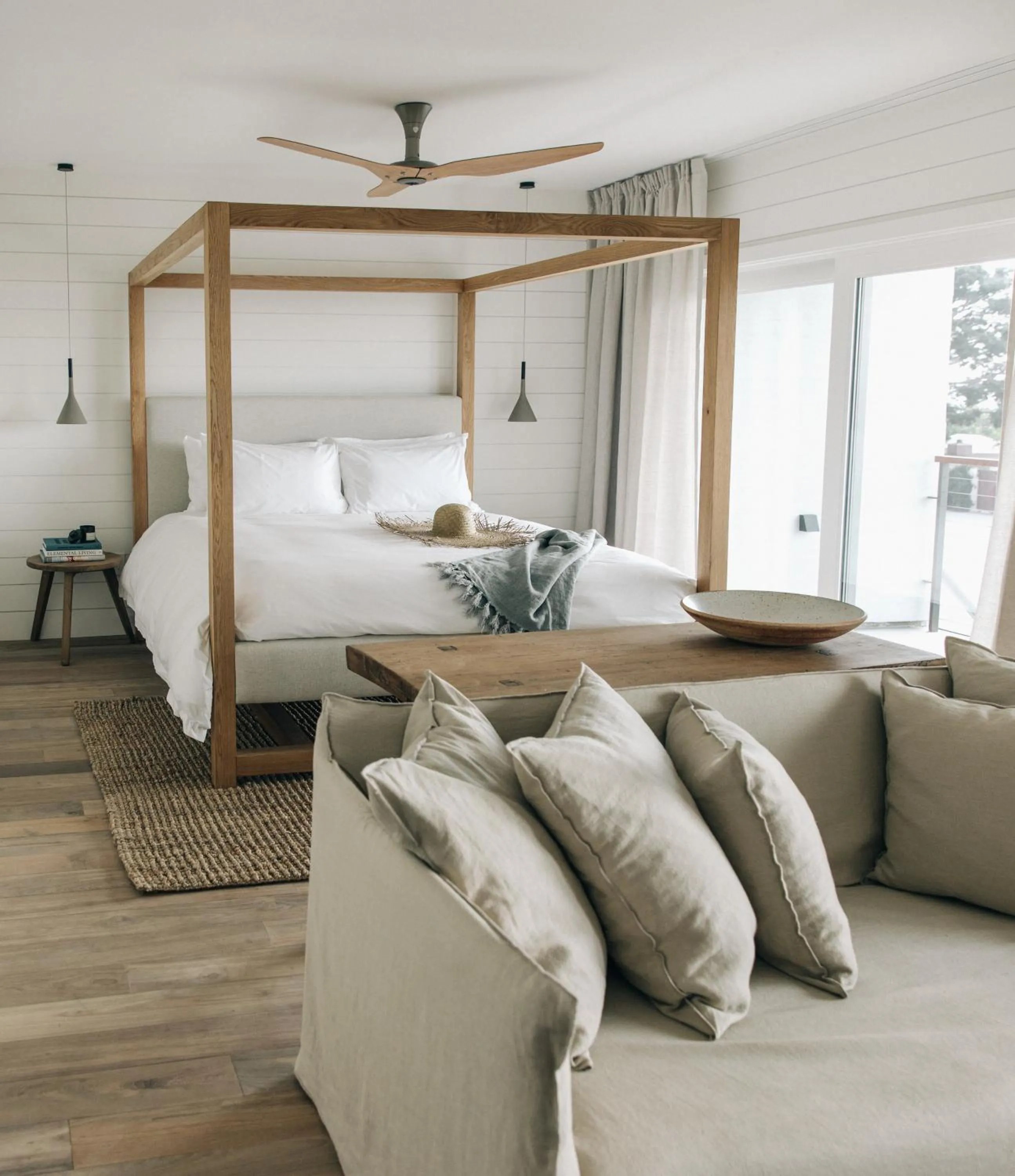 Bed in The Surfrider Malibu