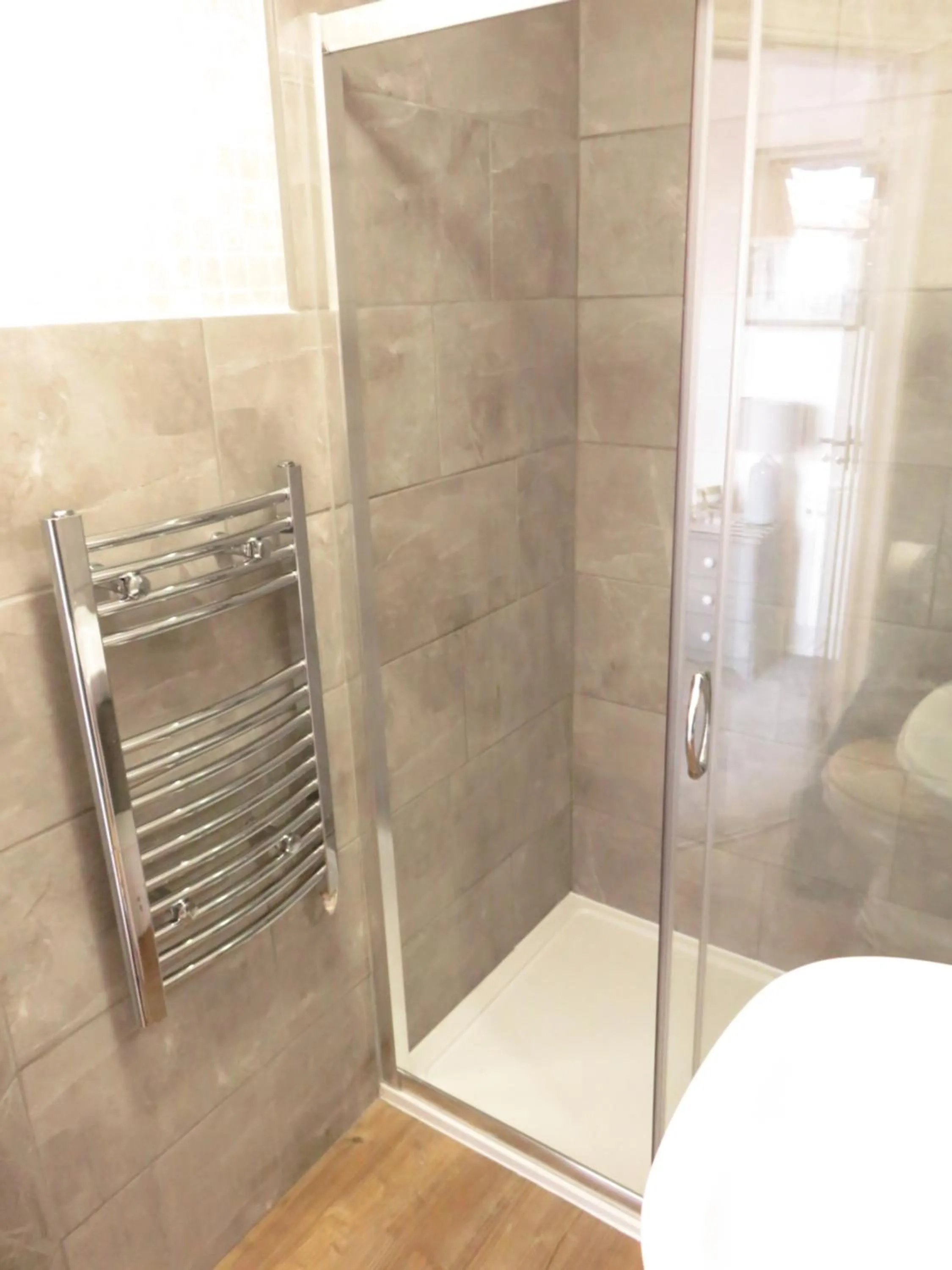 Bathroom in Marine View Guest House