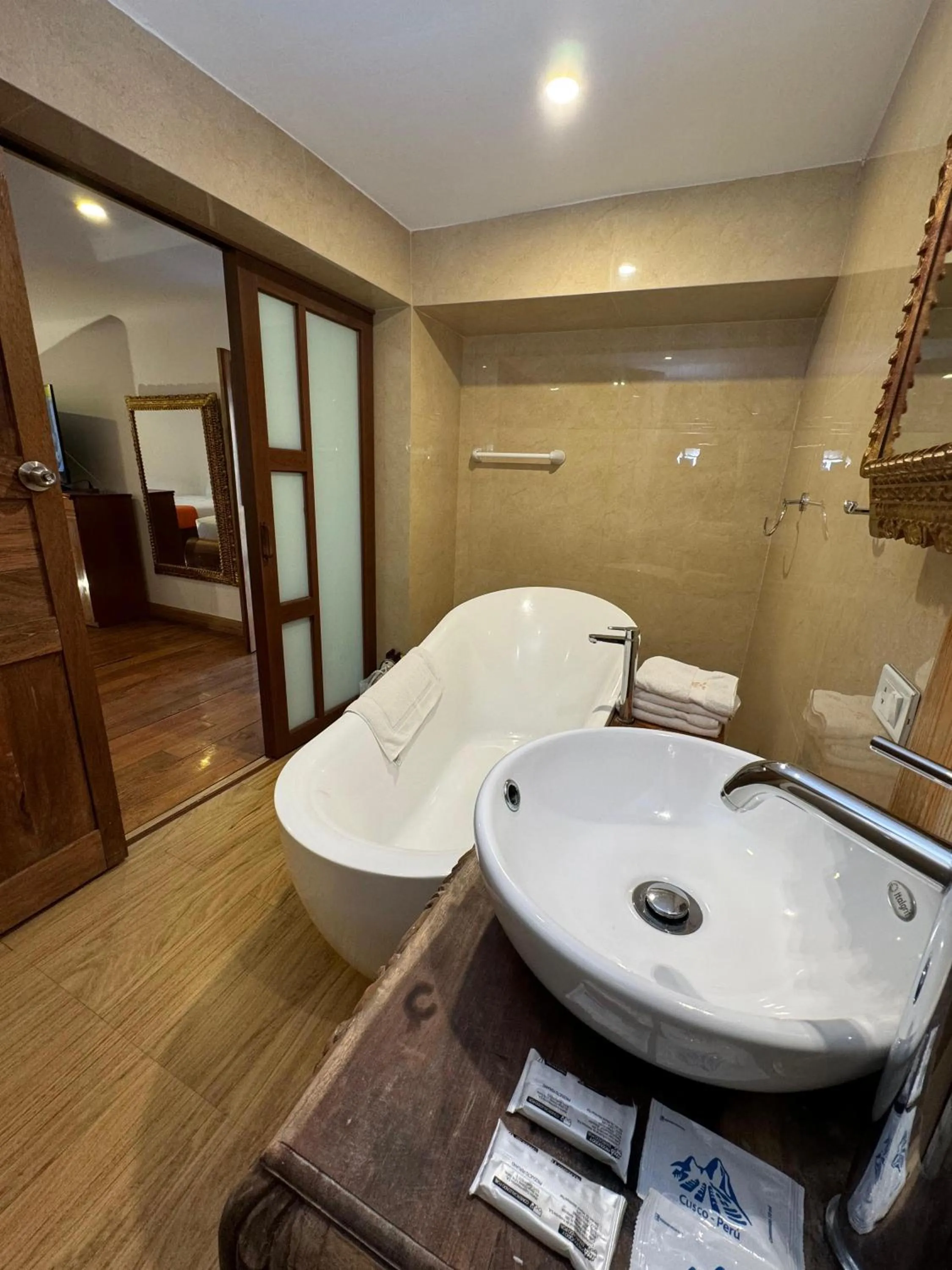 Bath in Waman Qorikancha