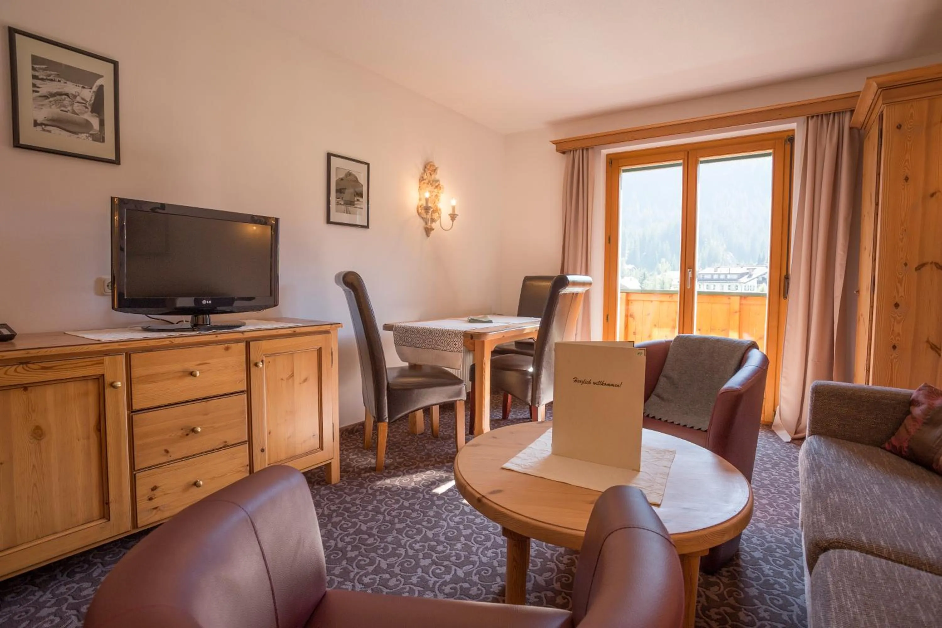 Dining area in Appartements Spullersee